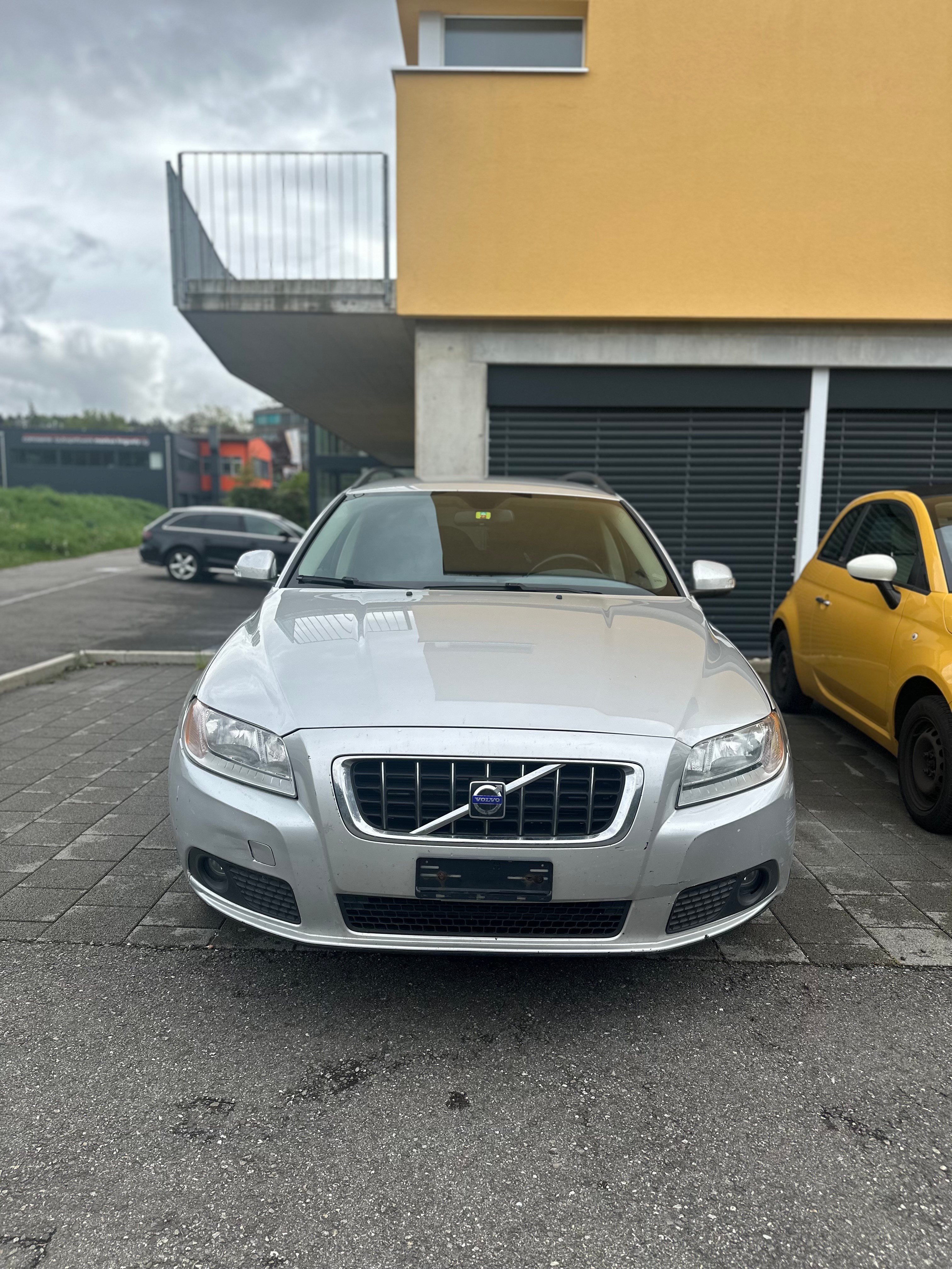 VOLVO V70 2.4D Summum Geartronic