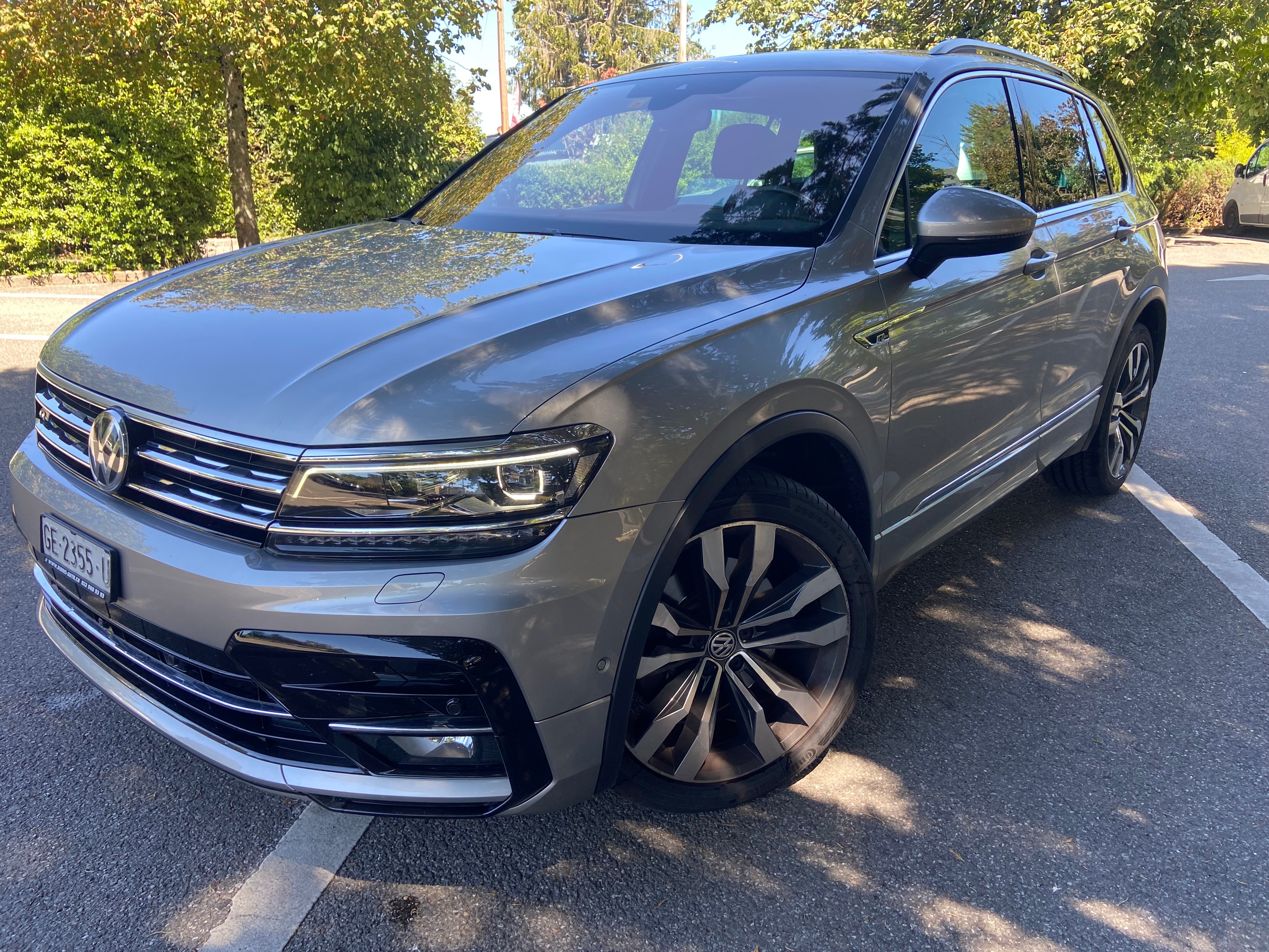 VW Tiguan 2.0TSI Highline R-LINE 4Motion DSG