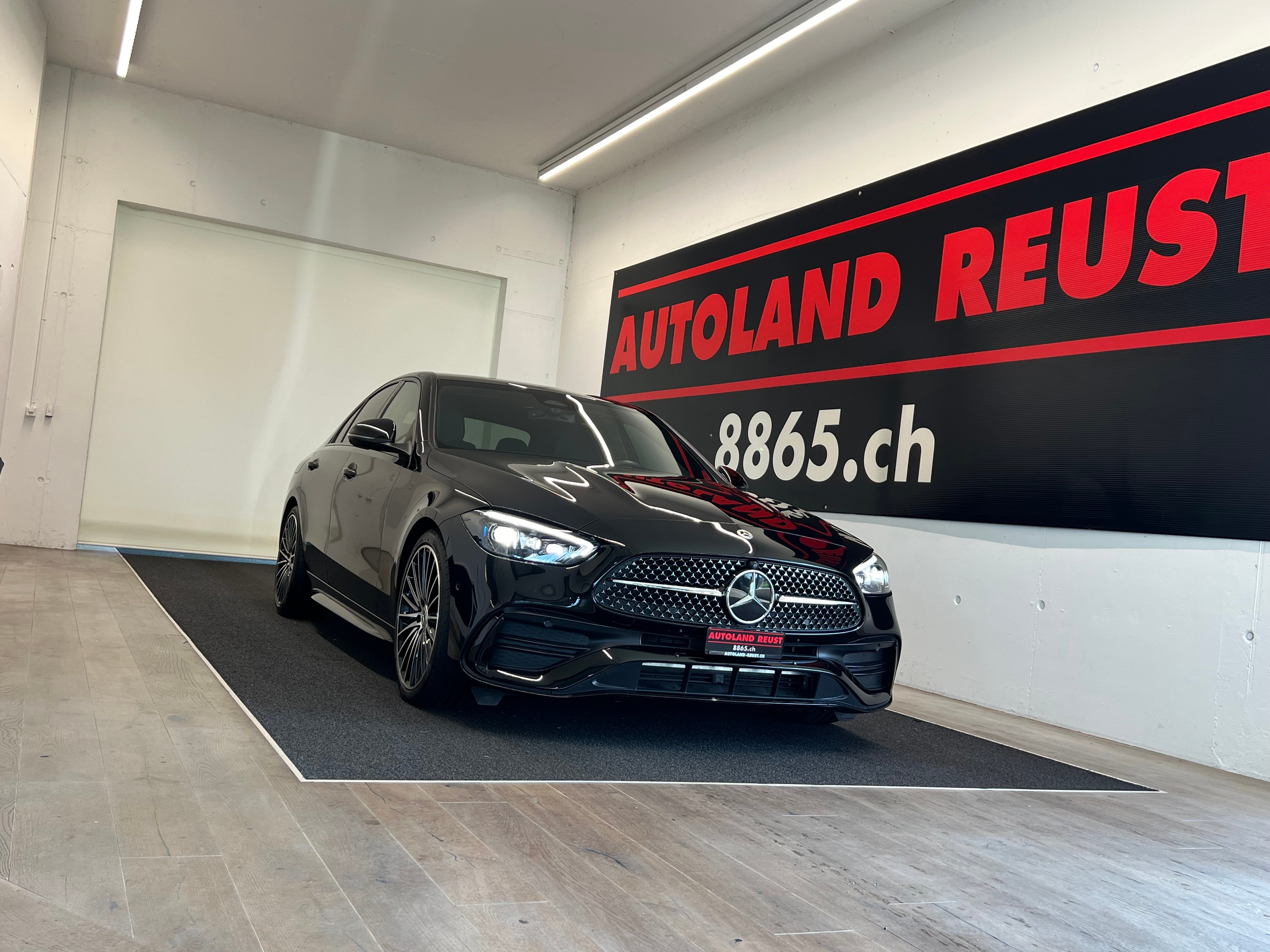 MERCEDES-BENZ C 300 4Matic AMG Line