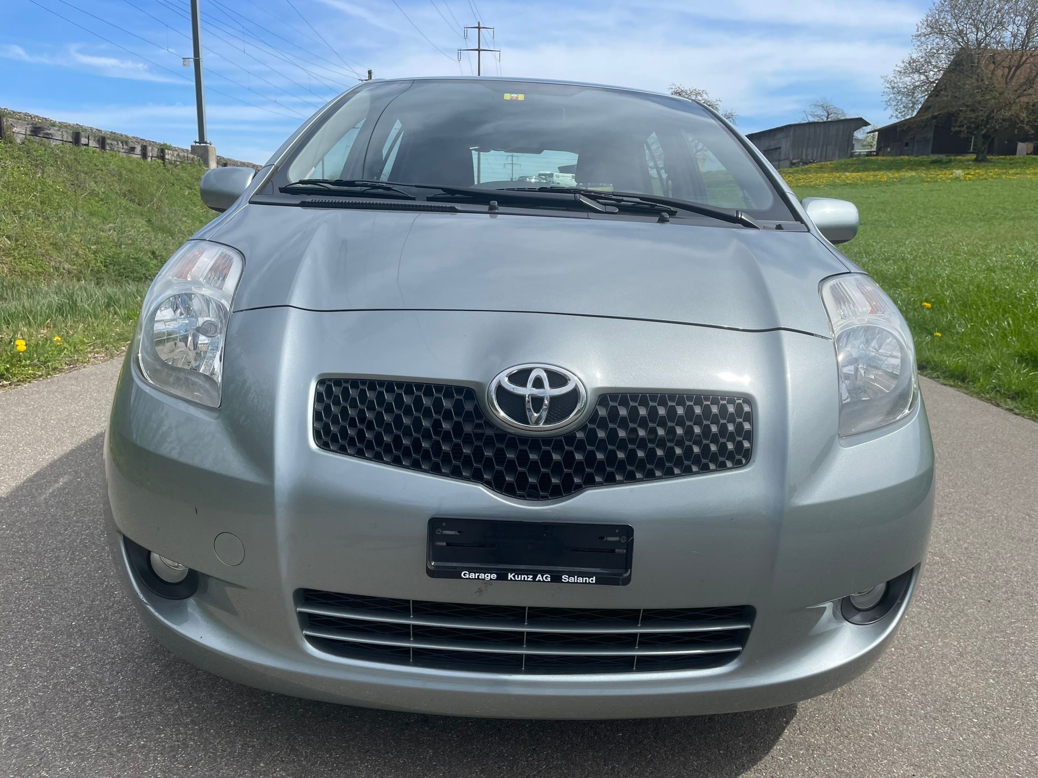 TOYOTA Yaris 1.3 Linea Luna