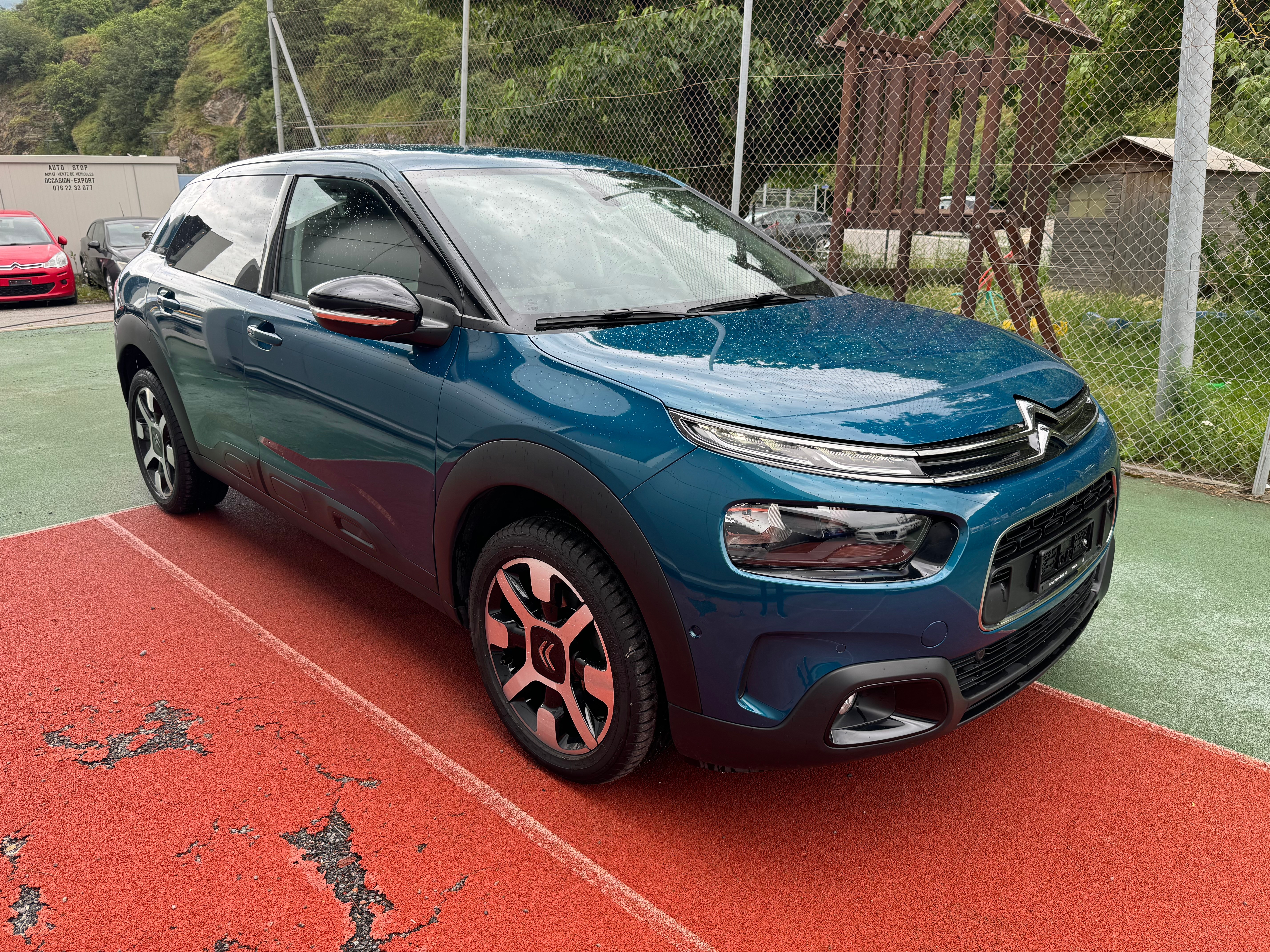 CITROEN C4 Cactus 1.2 Pure Tech Shine EAT6