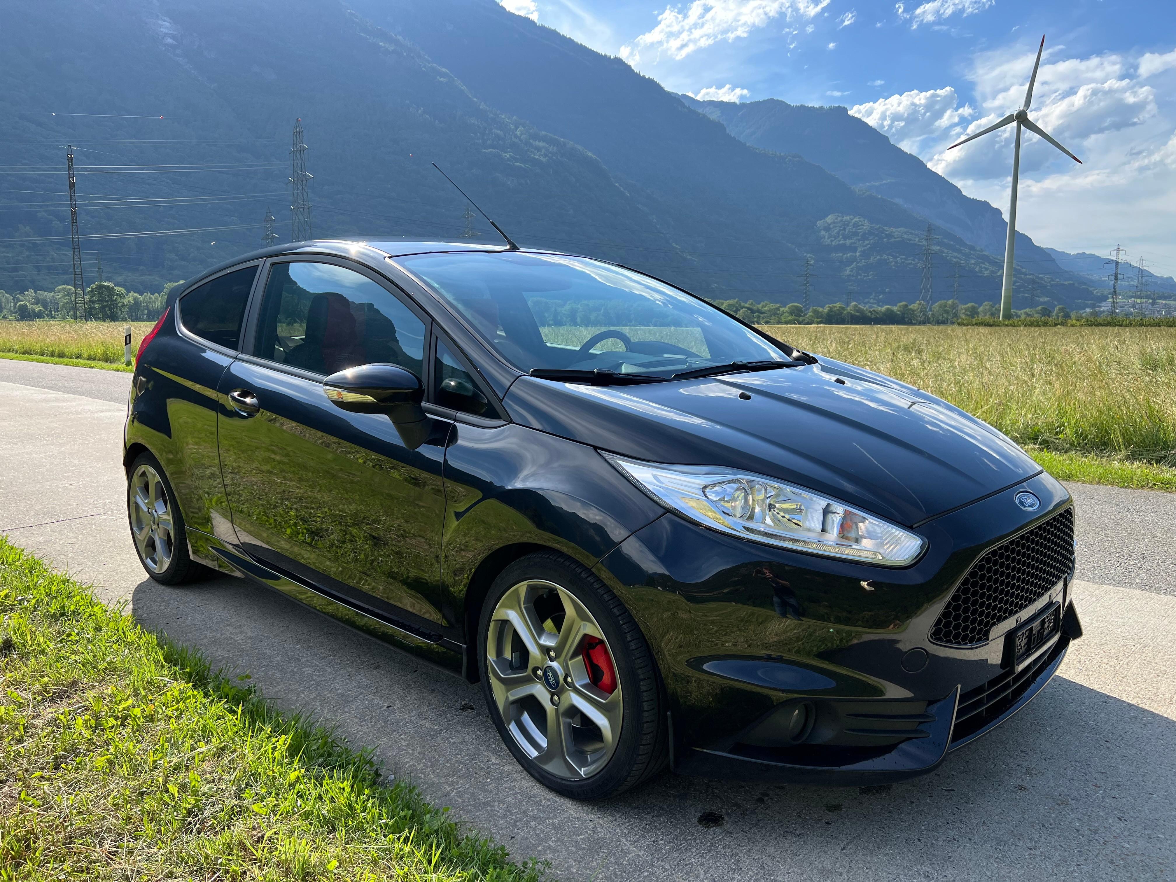 FORD Fiesta 1.6 SCTi ST-1