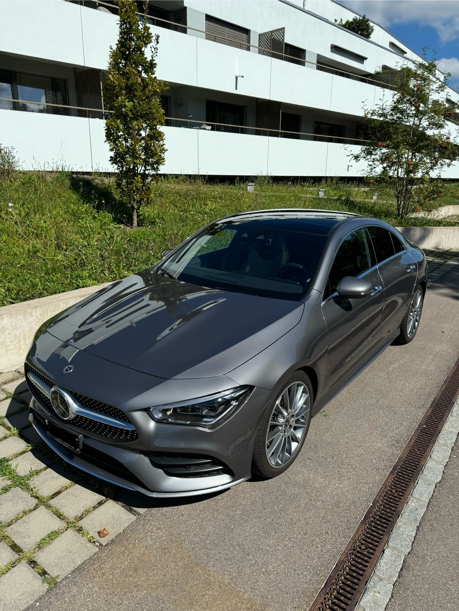 MERCEDES-BENZ CLA 220 d 4Matic AMG Line 8G-DCT Swiss Star