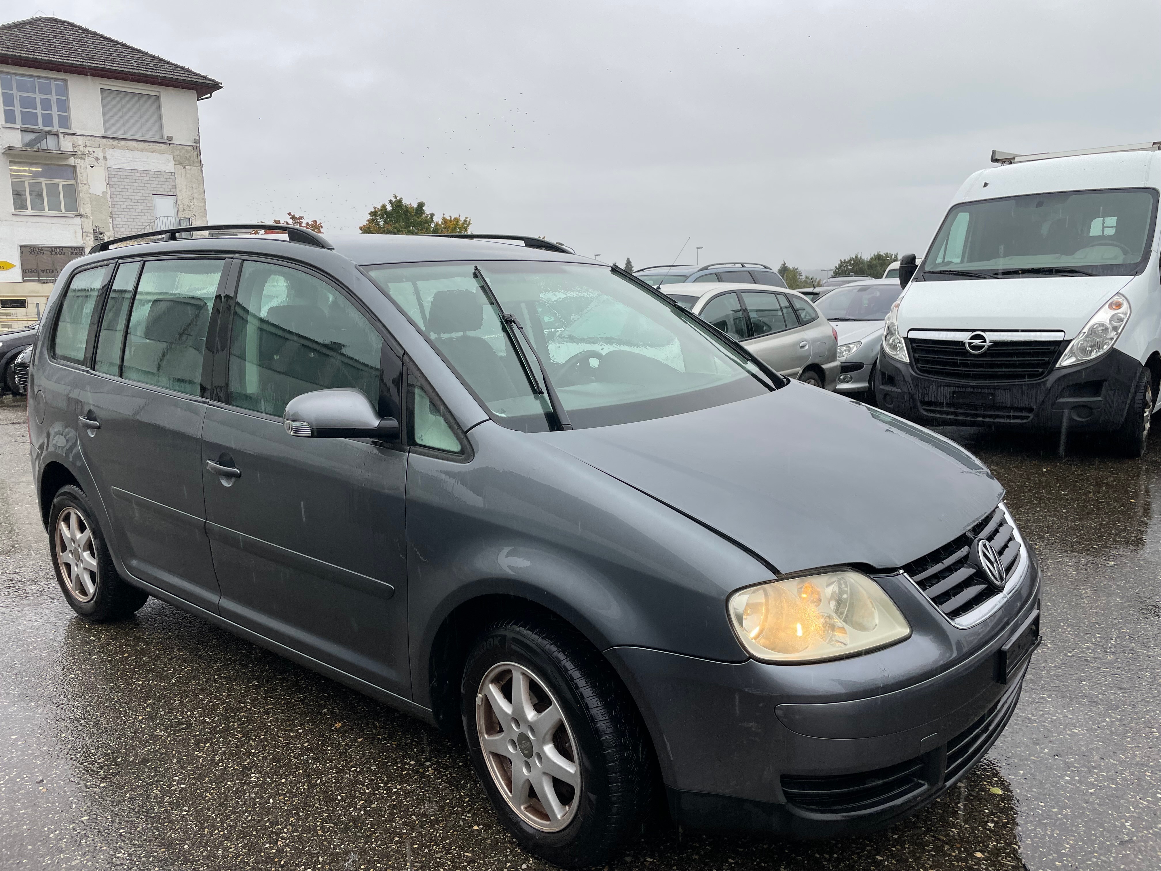 VW Touran 1.6 FSI