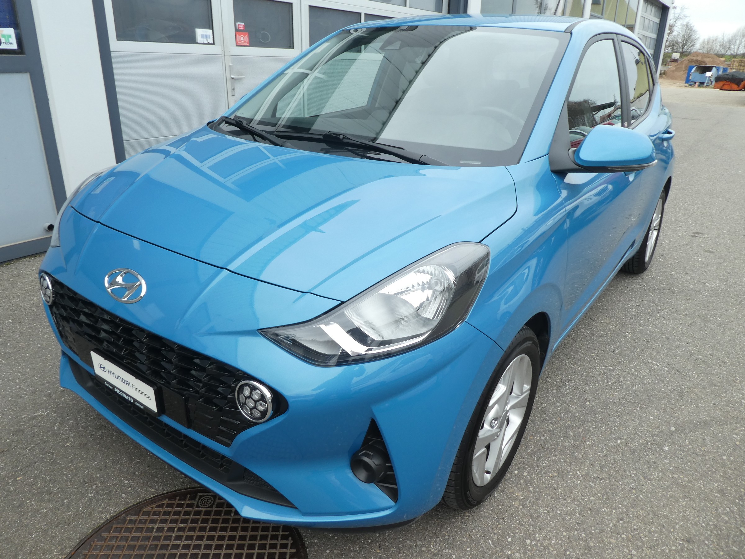 HYUNDAI i10 1.2 Launch Automat