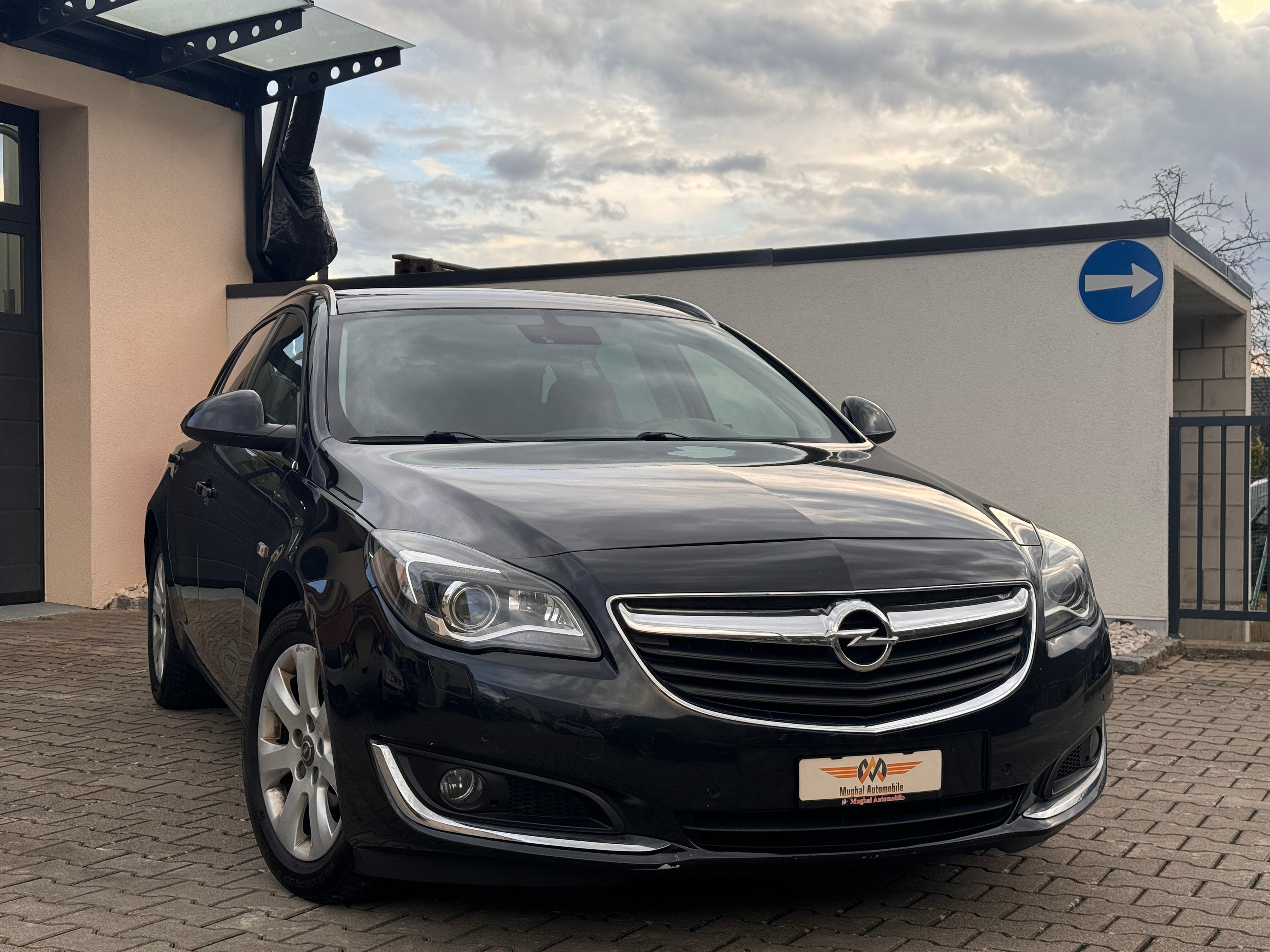 OPEL Insignia Sports Tourer 2.0 CDTI Sport 4WD Aut.