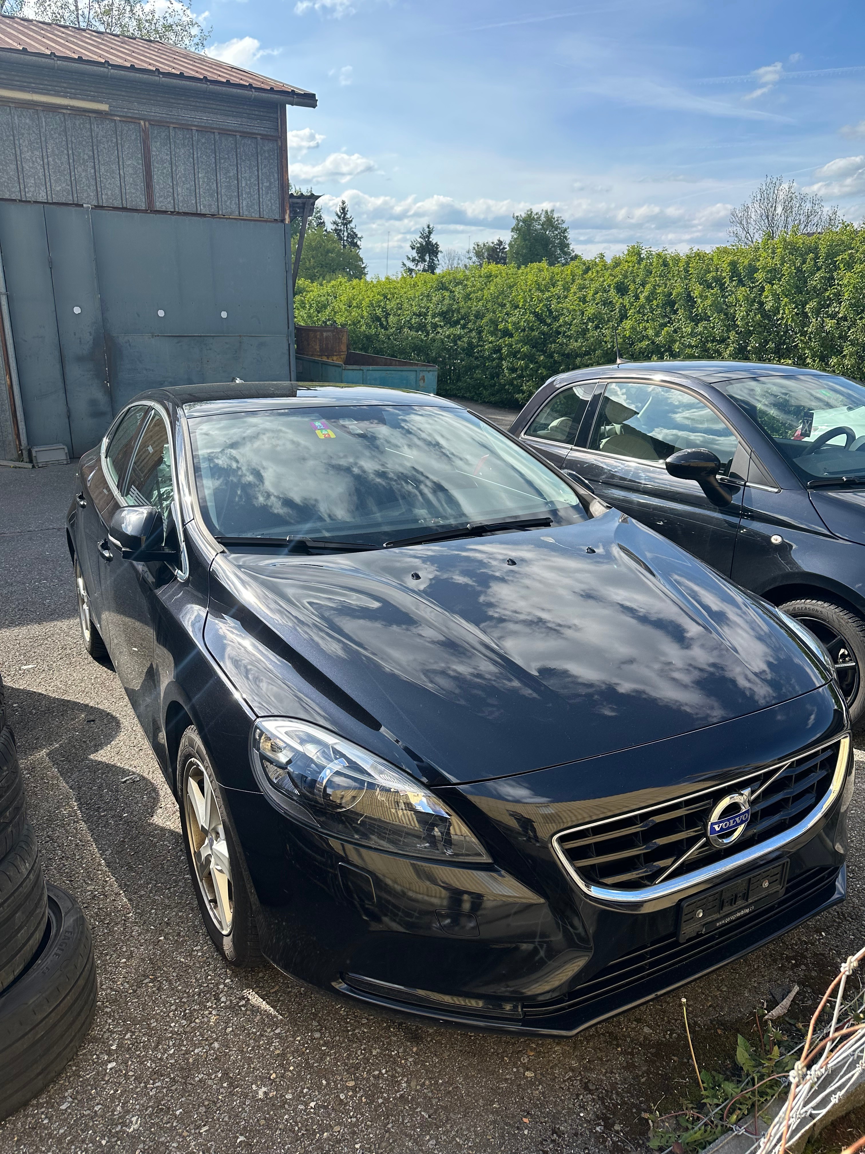 VOLVO V40 D2 Momentum Powershift