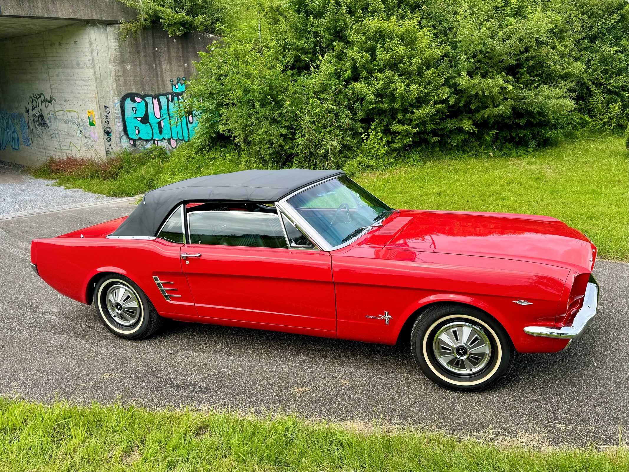 FORD MUSTANG Cabriolet