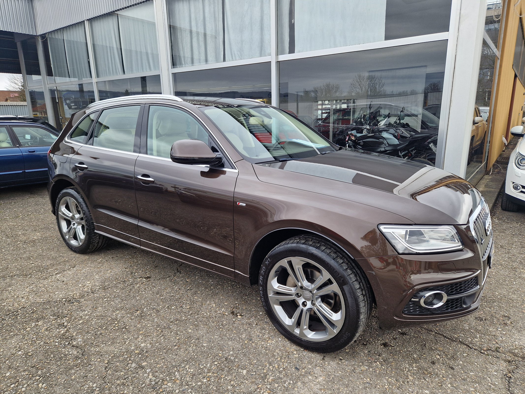 AUDI Q5 2.0 TFSI quattro tiptronic