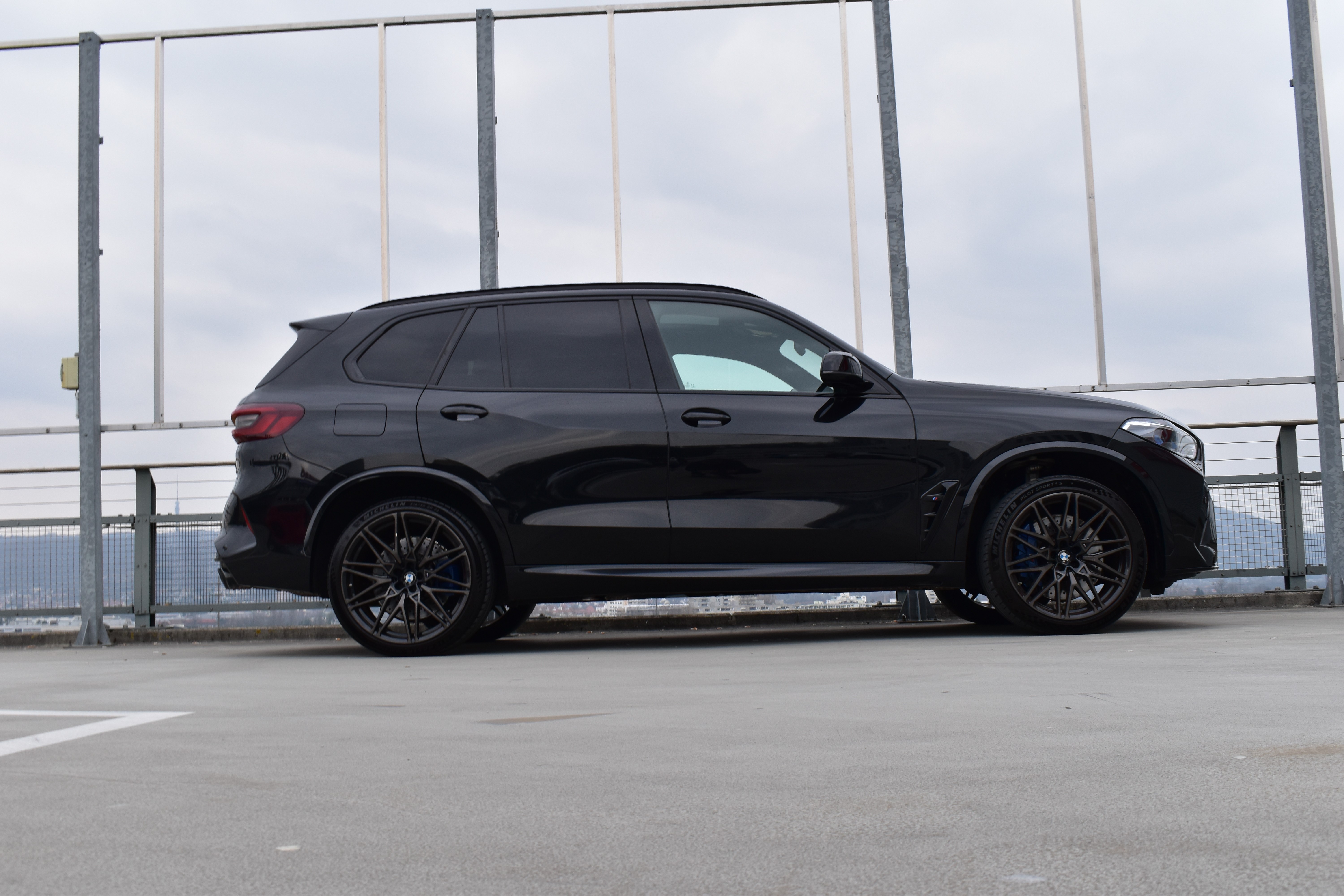 BMW X5M COMPETITON STEPTRONIC BLACK l 626 PS