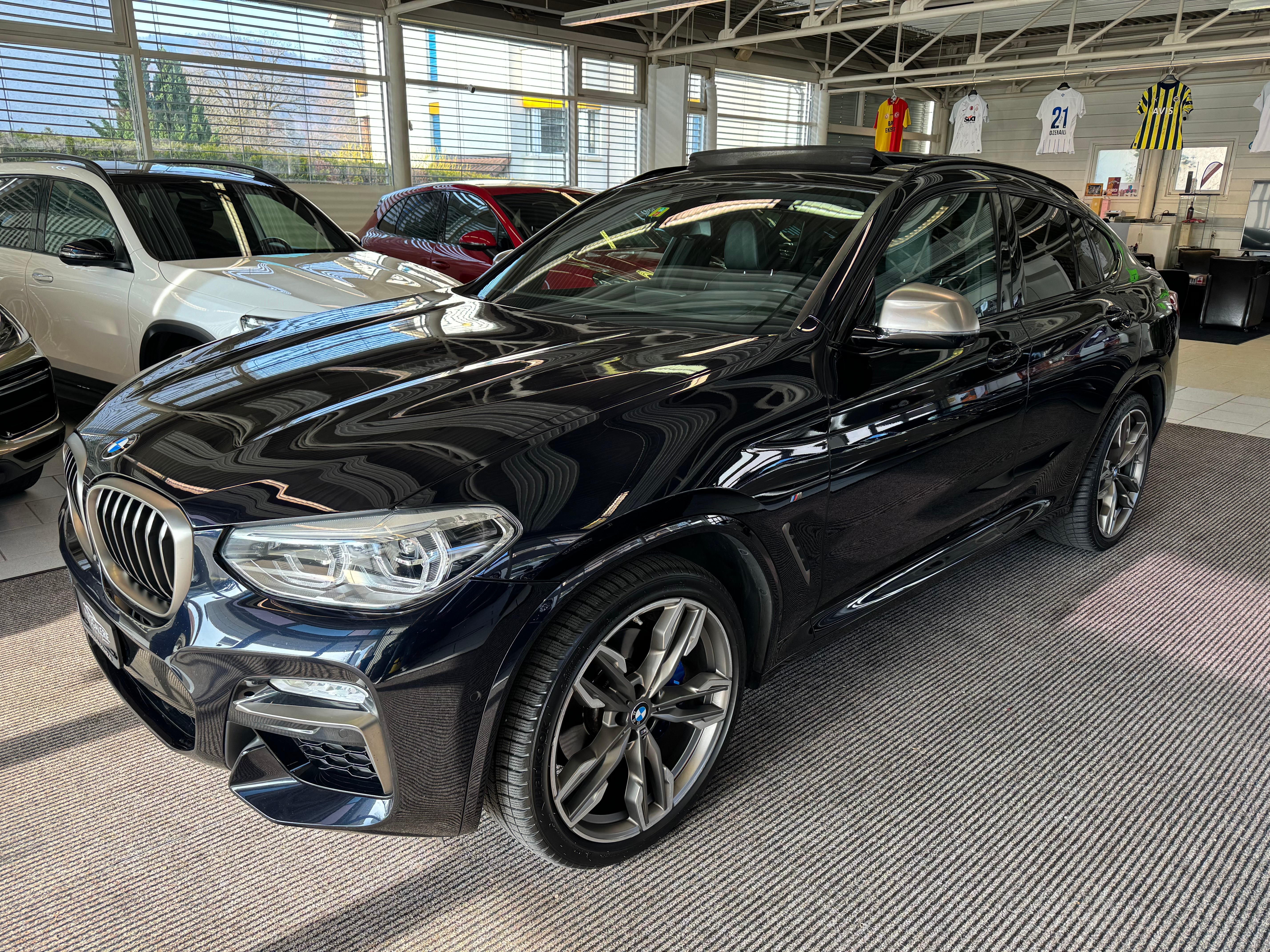 BMW X4 M40i Steptronic | Swiss Car CH | Panorama | Driving Ass. Plus | Head Up | 21