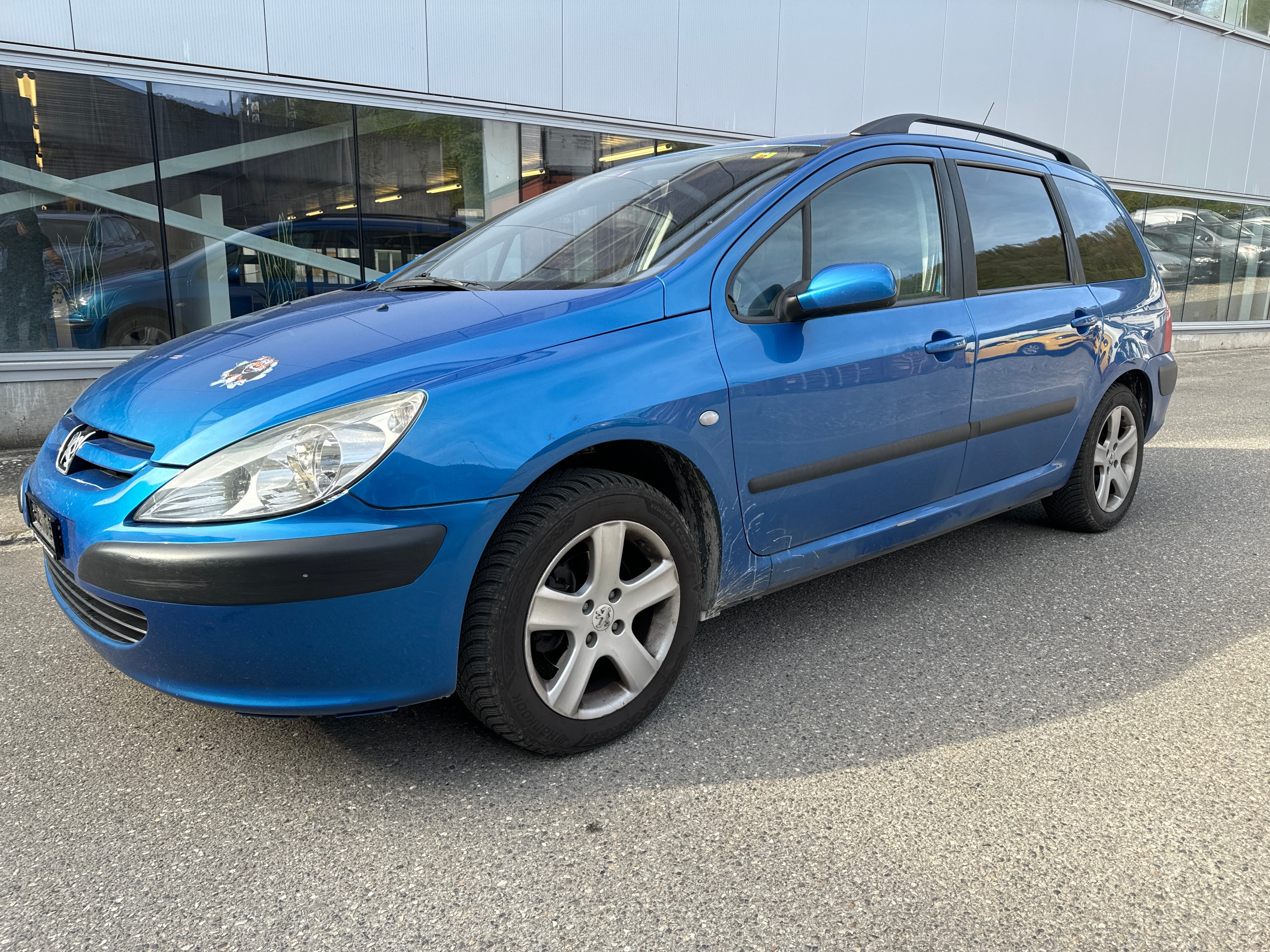 PEUGEOT 307 2.0 16V XT