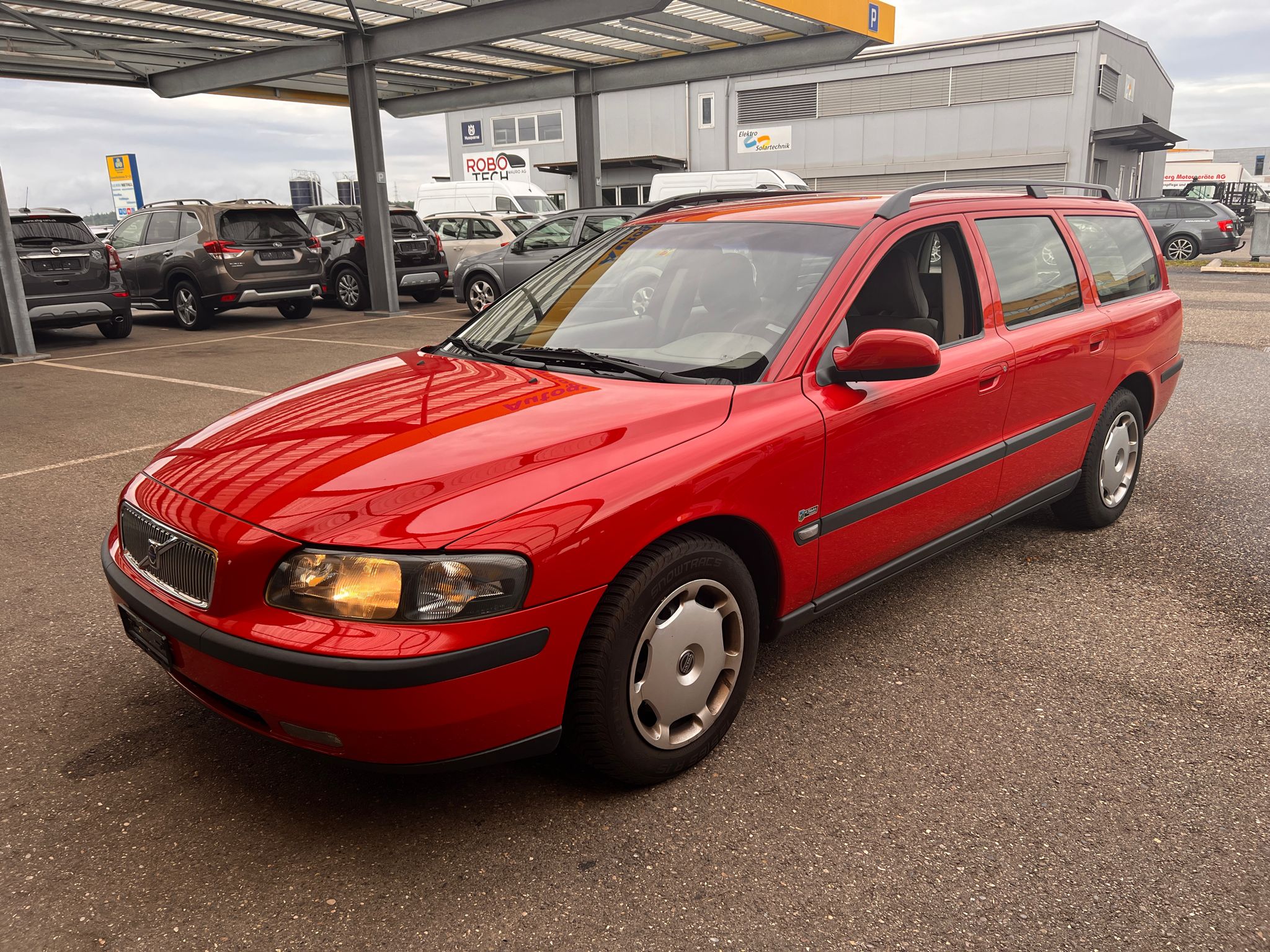 VOLVO V70 2.4