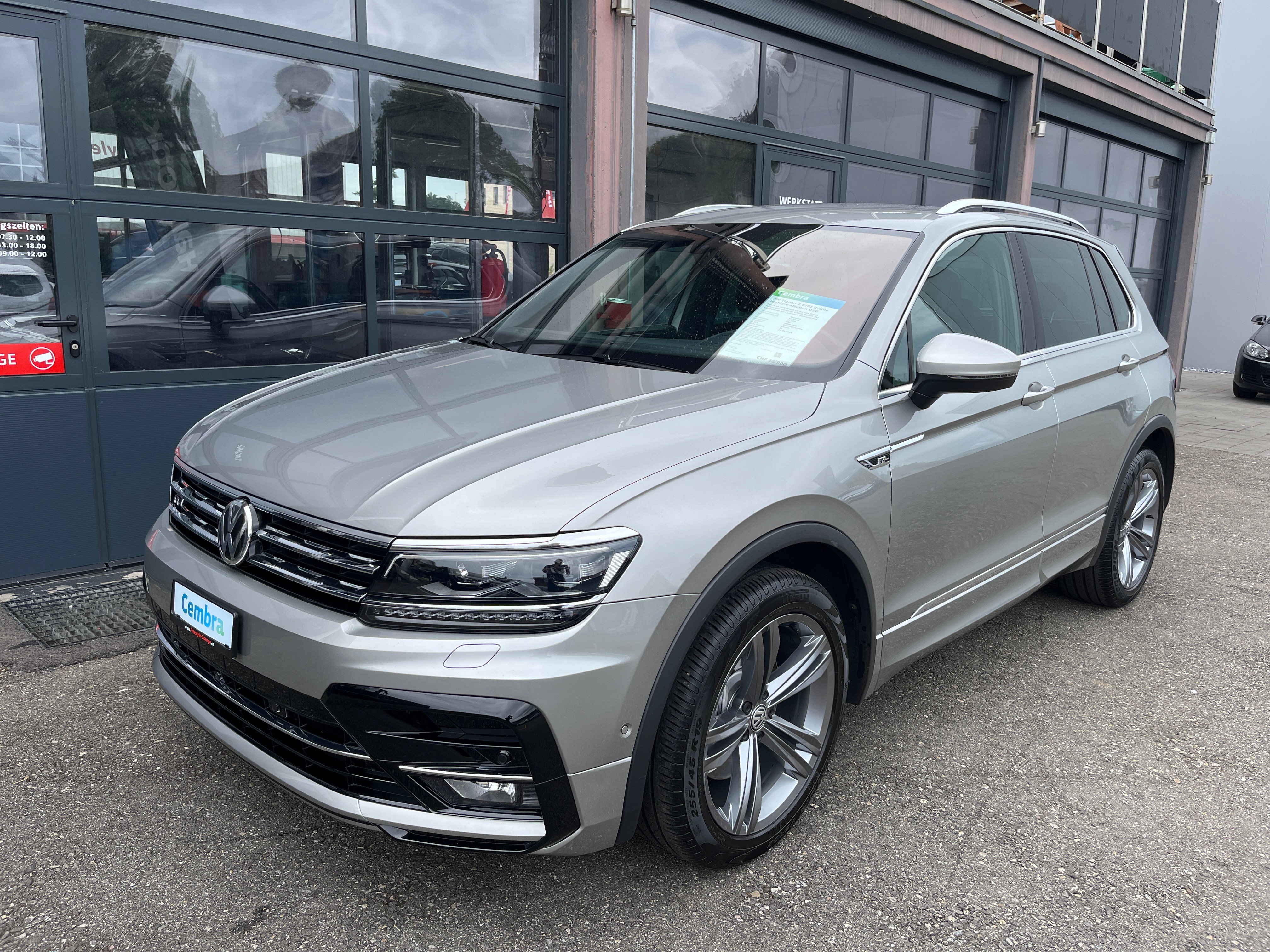 VW Tiguan 2.0TSI R-Line Highline 4Motion DSG