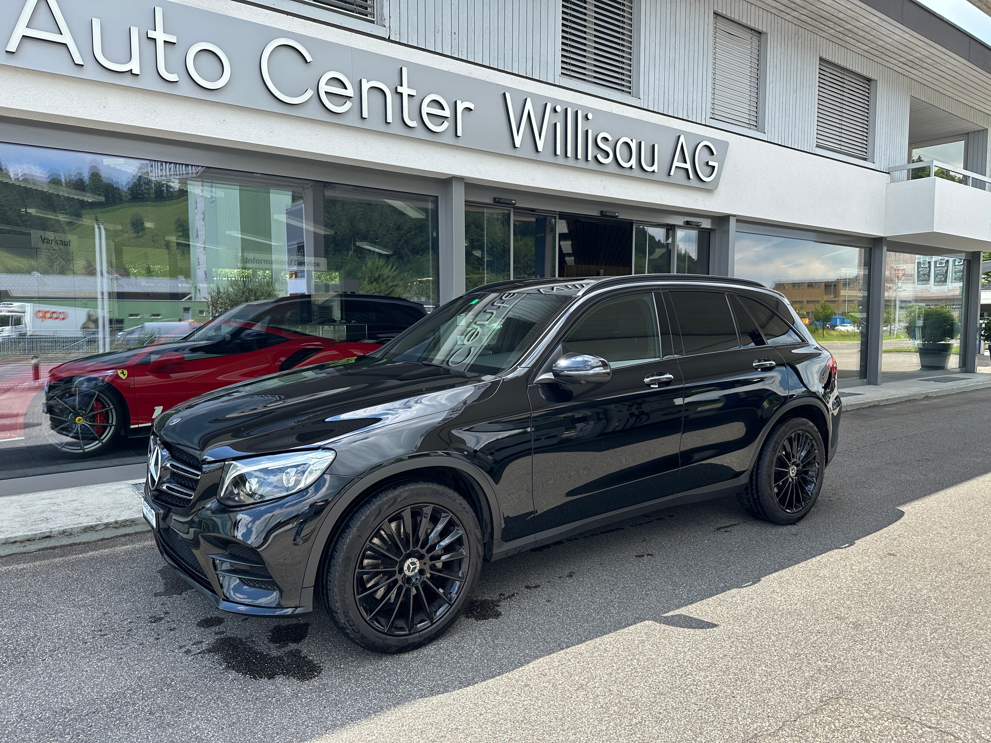 MERCEDES-BENZ GLC 300 4Matic AMG Line 9G-Tronic