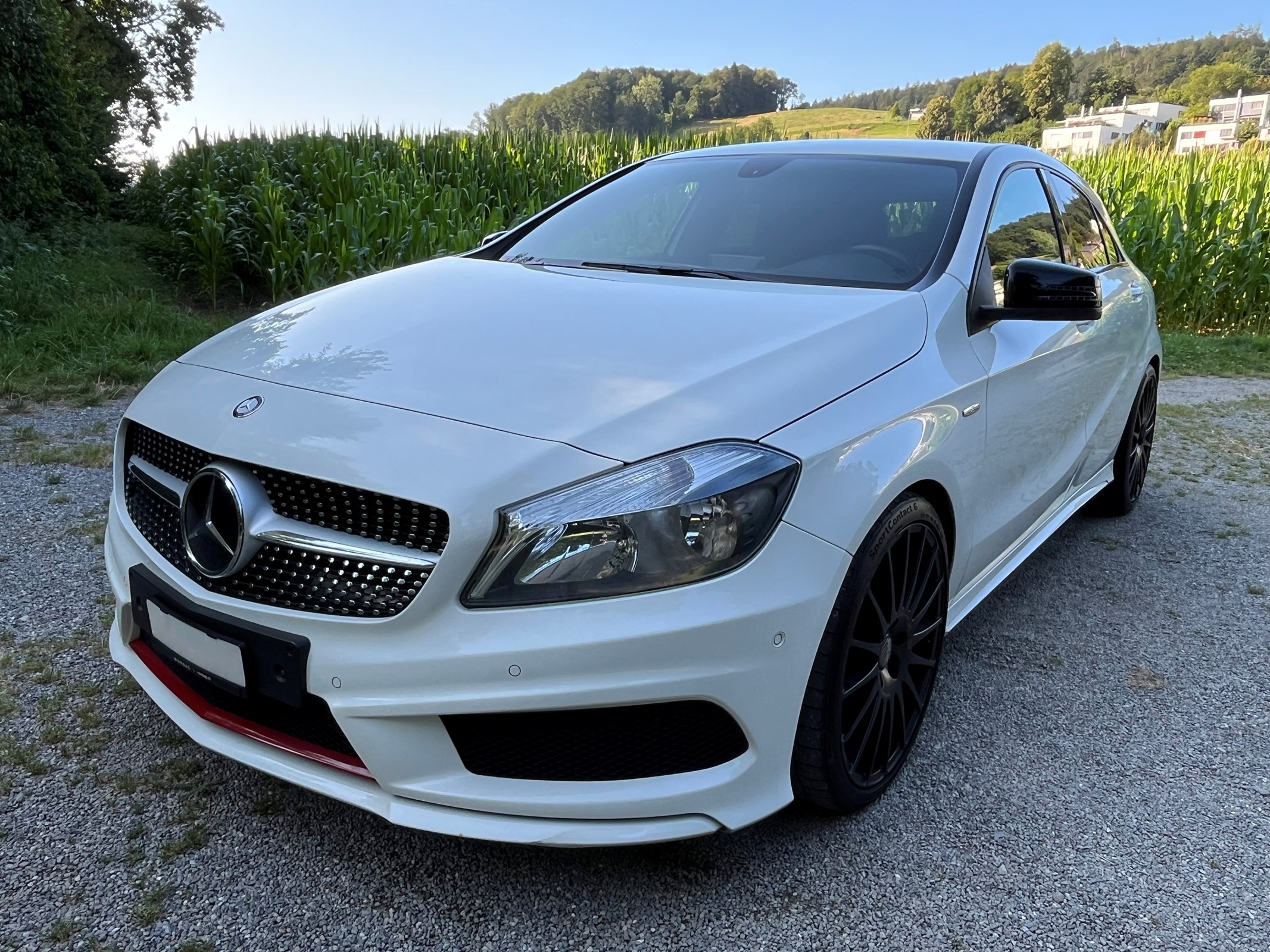 MERCEDES-BENZ A 250 AMG Line 7G-DCT