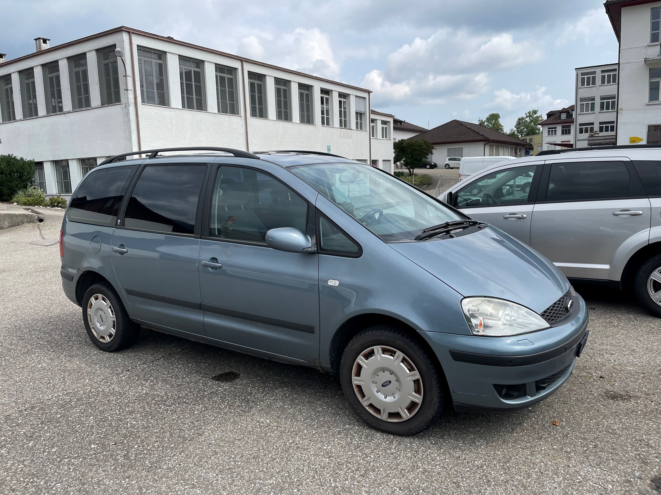 FORD Galaxy 2.8i 24V Ambiente