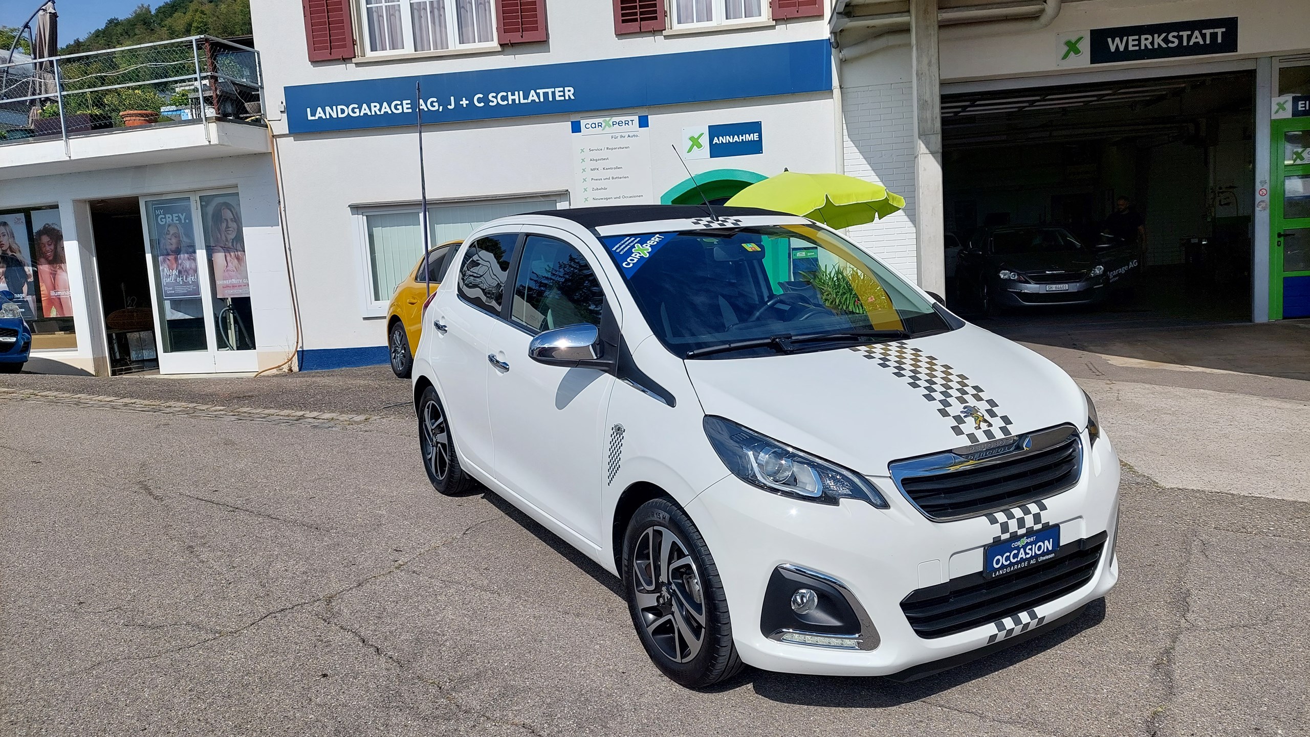 PEUGEOT 108 1.2 VTi Allure Top