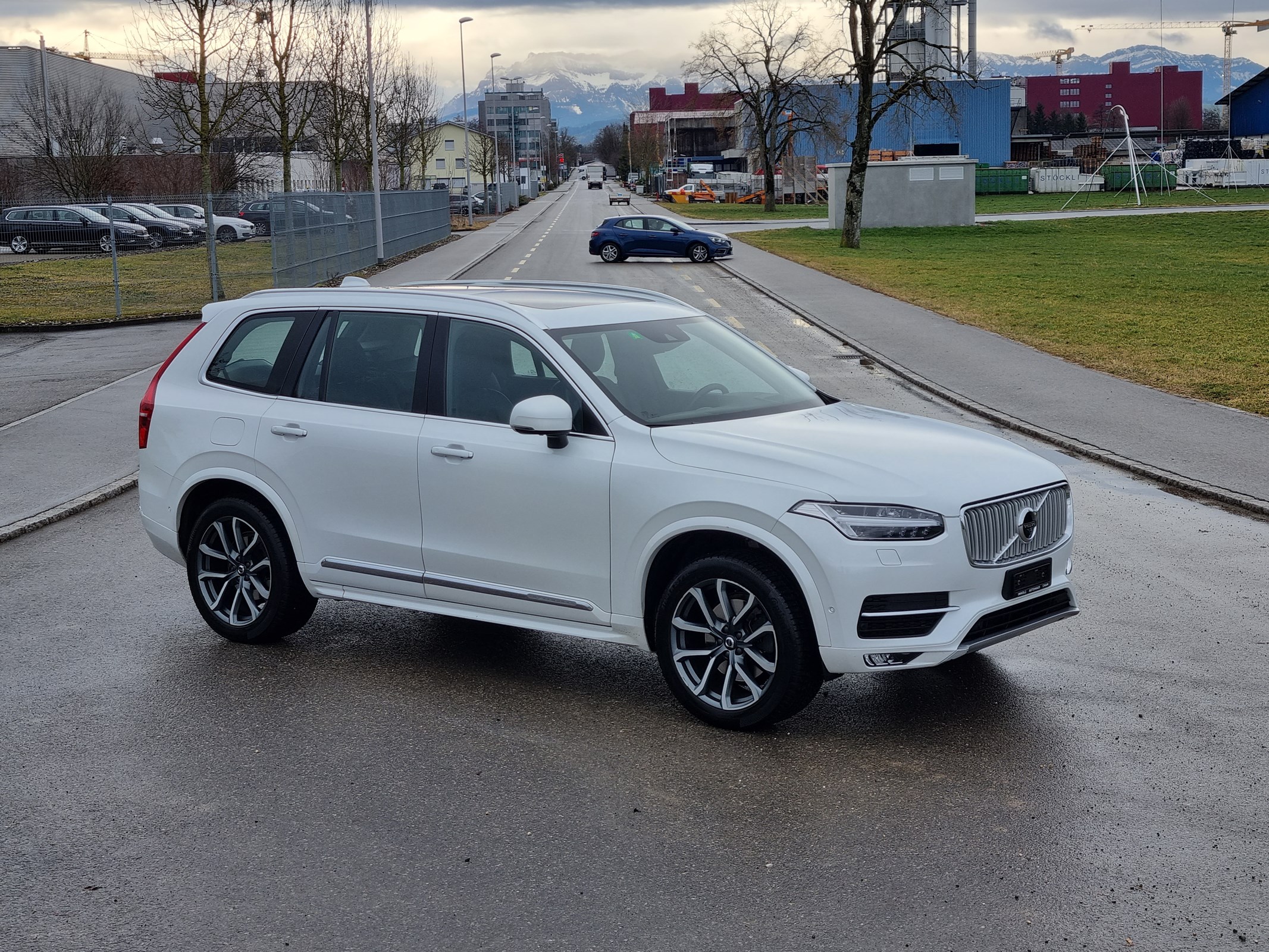 VOLVO XC90 D5 AWD Momentum Geartronic