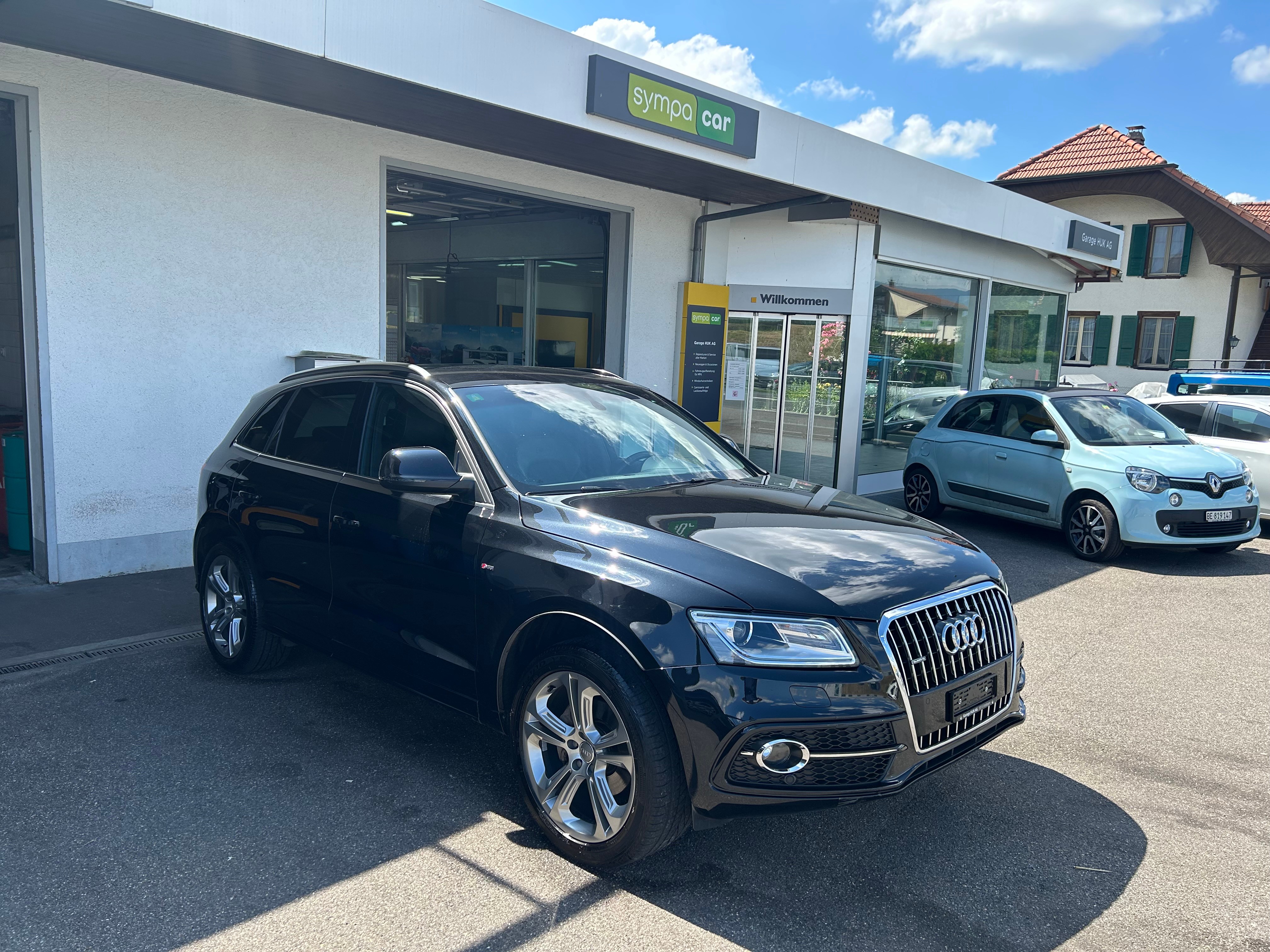 AUDI Q5 2.0 TDI quattro S-tronic S-Line AHK