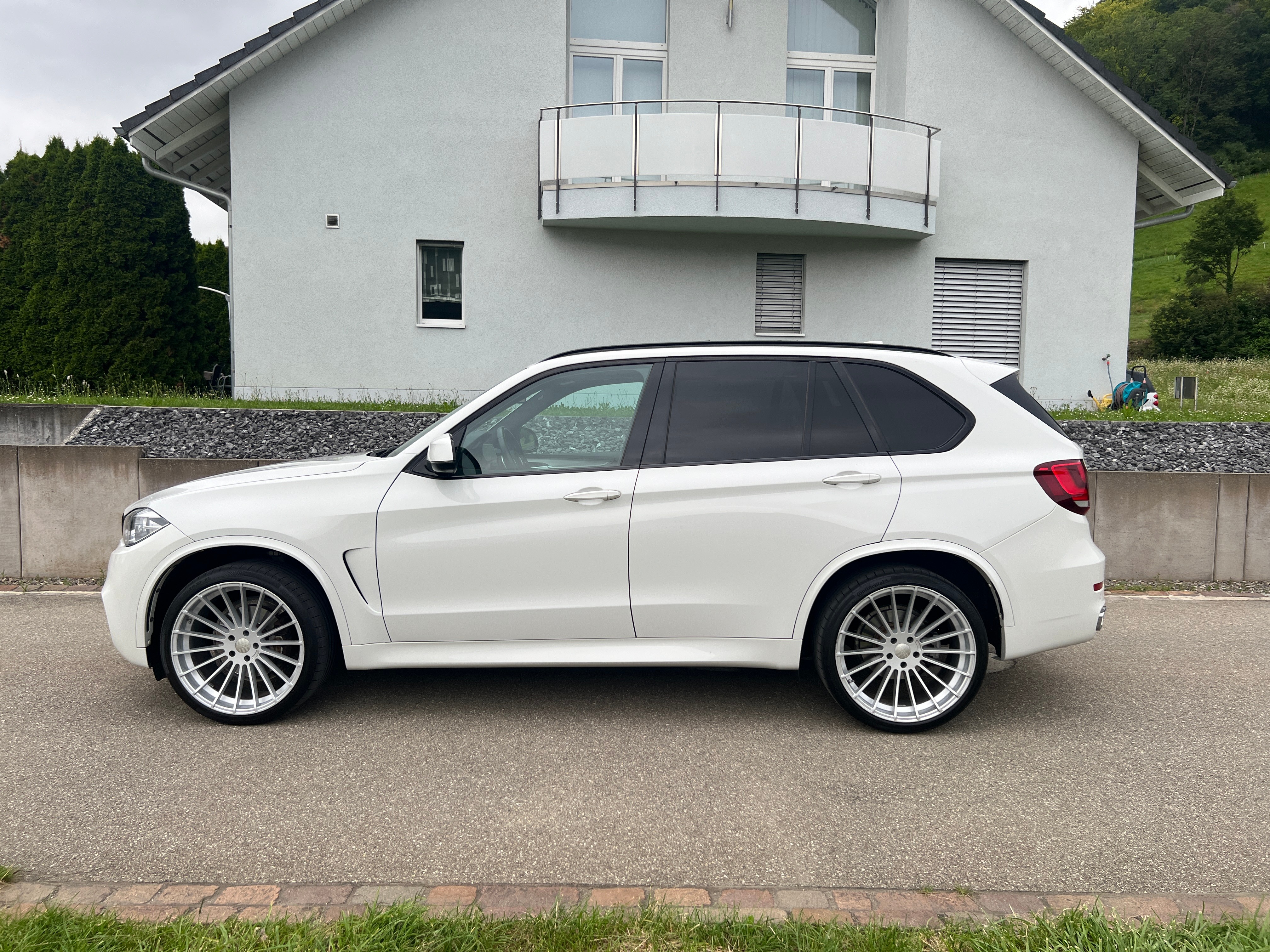 BMW BMW X5 xDrive 30d * M - Sportpaket * 22 