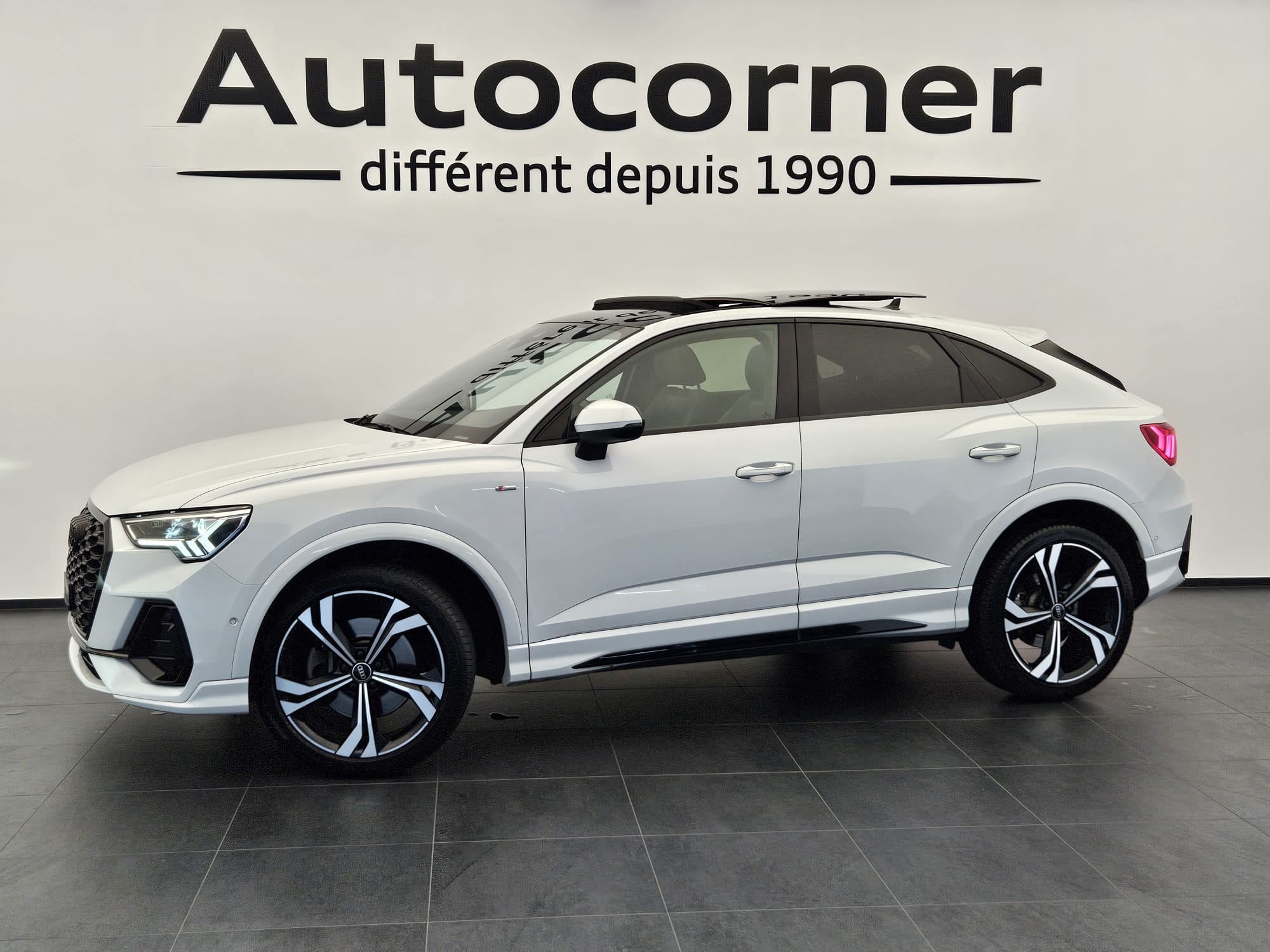 AUDI Q3 Sportback 40 TFSI S line quattro