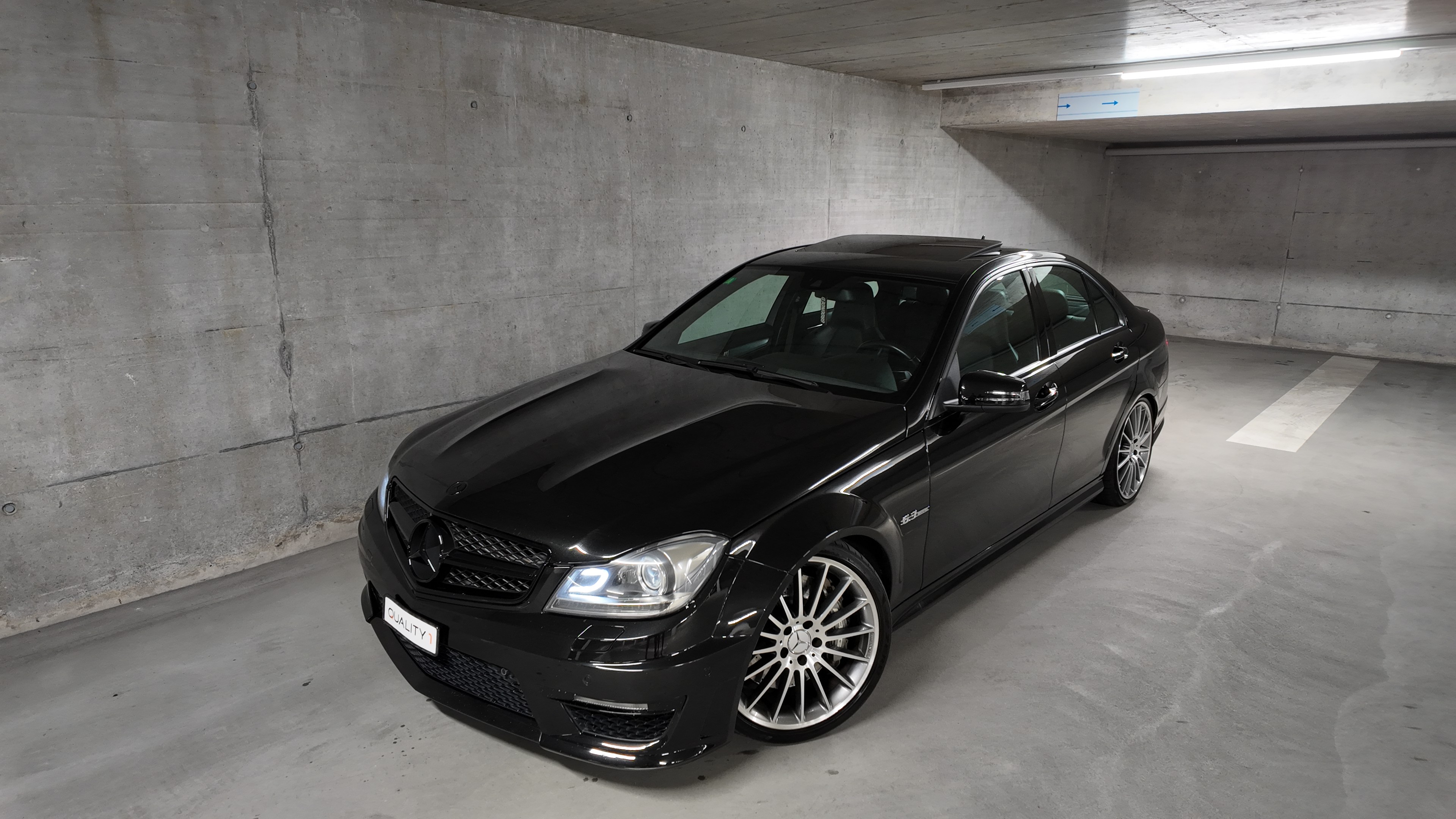 MERCEDES-BENZ C 63 AMG Avantgarde Speedshift MCT