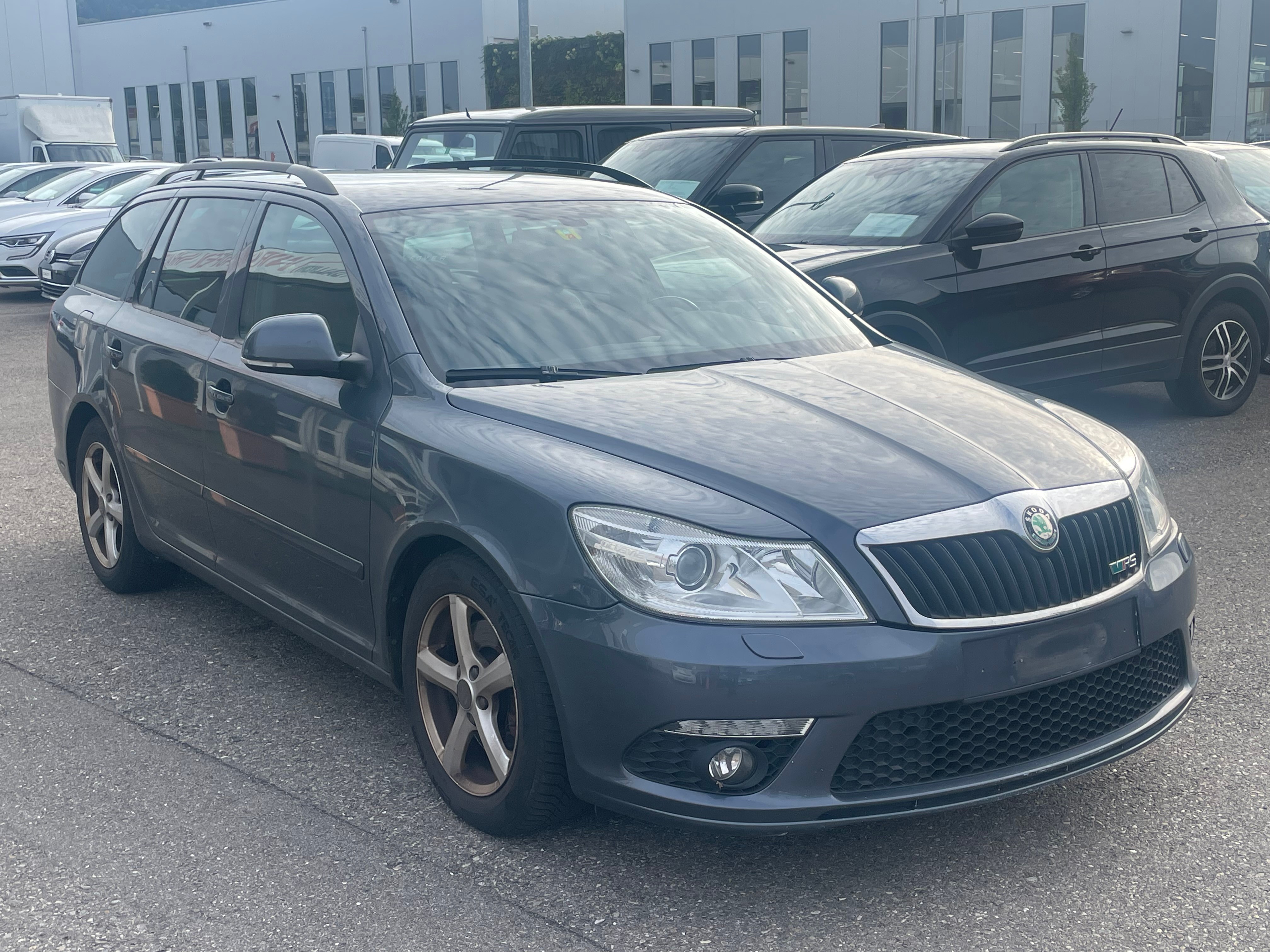 SKODA Octavia Combi 2.0 TSI RS DSG