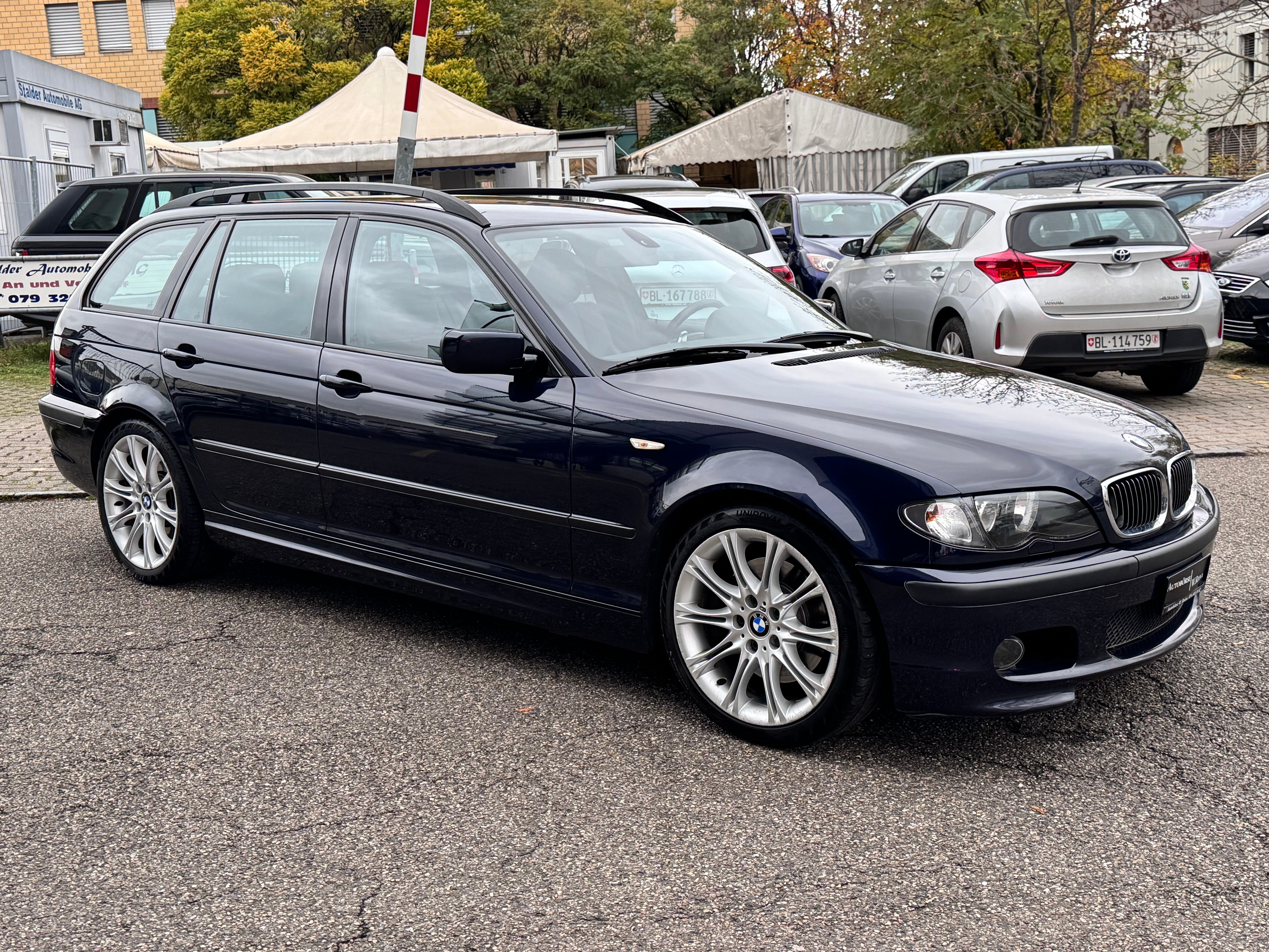 BMW 330i Touring