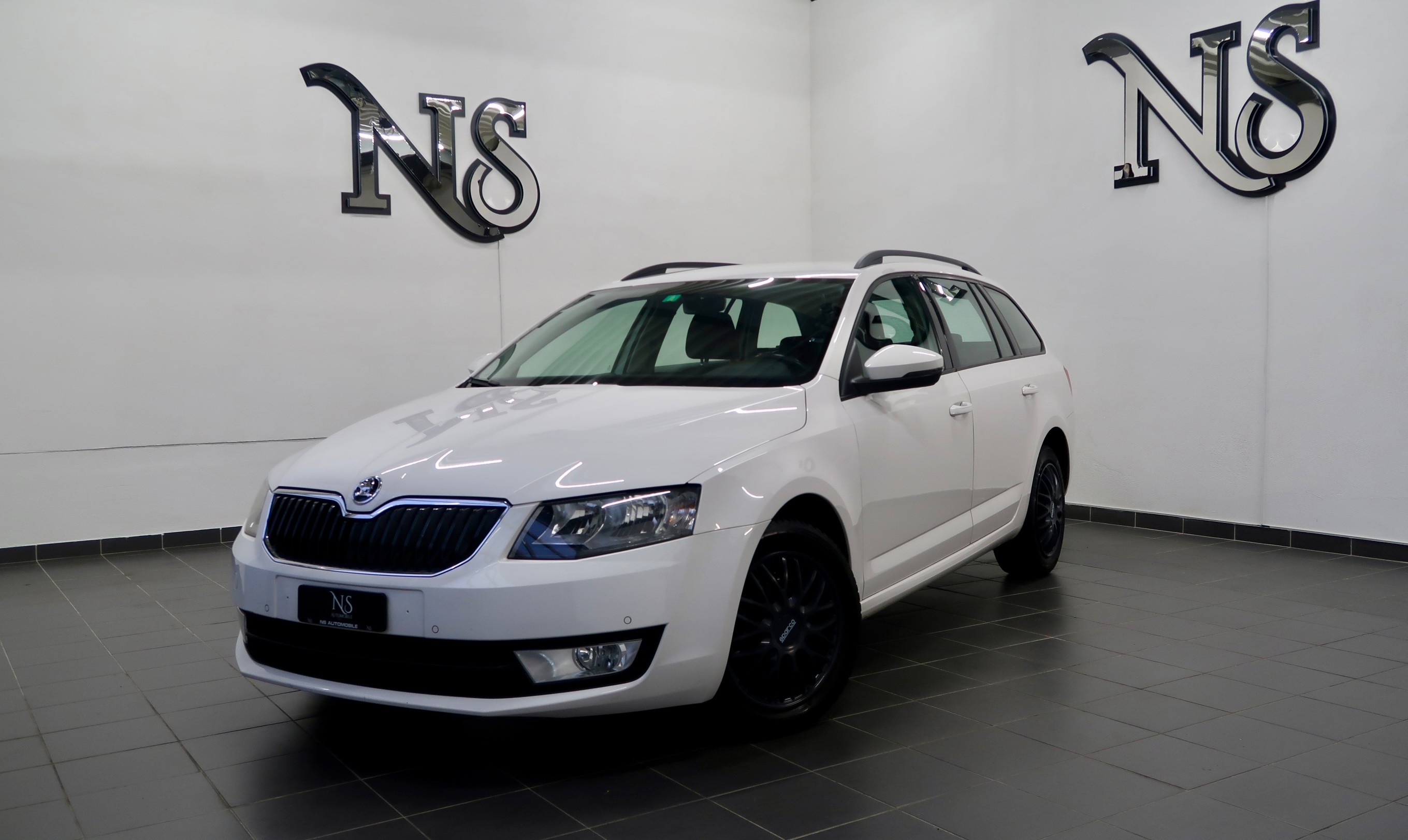 SKODA Octavia Combi 1.6 TDI Ambition DSG