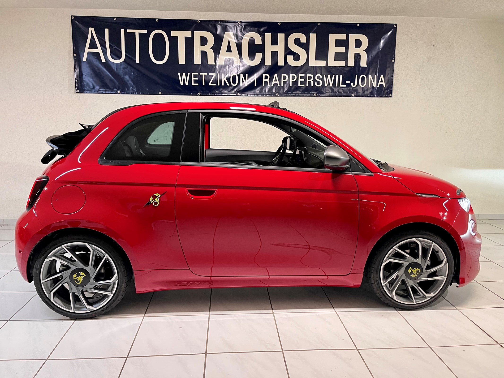 FIAT Abarth Cabrio 500e Turismo