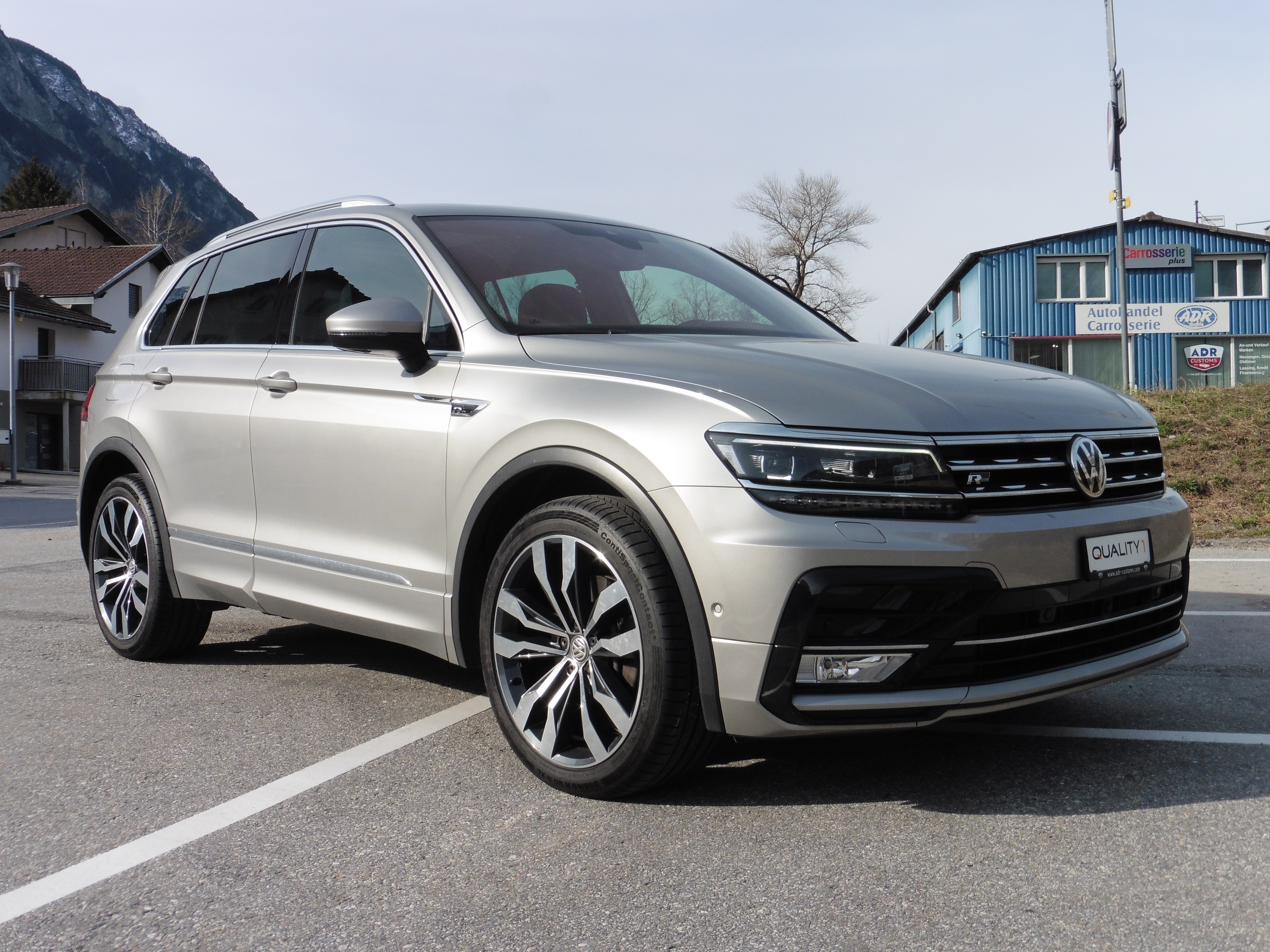 VW Tiguan 2.0TSI Highline R-Line 4Motion DSG