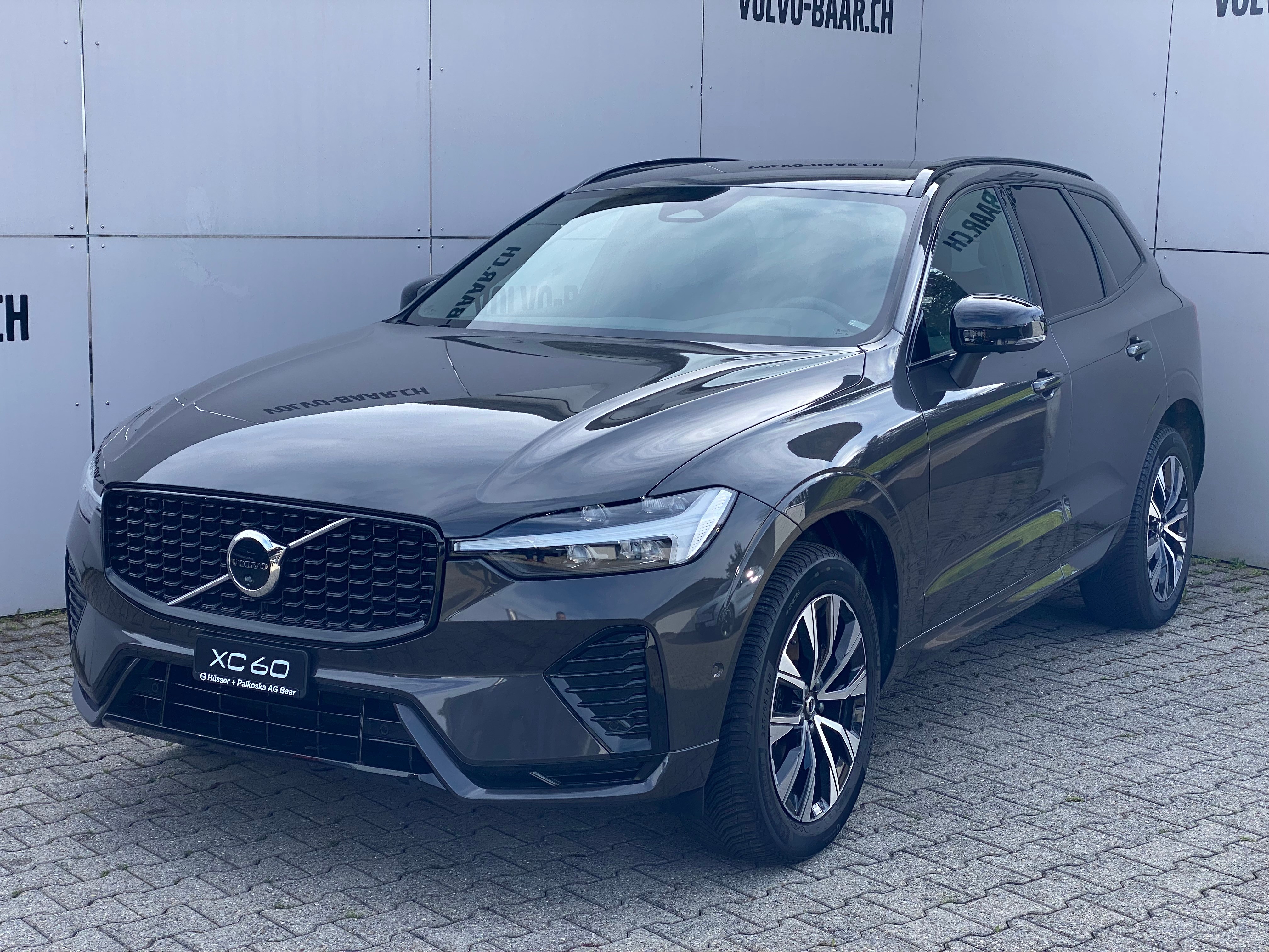 VOLVO XC60 2.0 B4 MH Plus Dark AWD