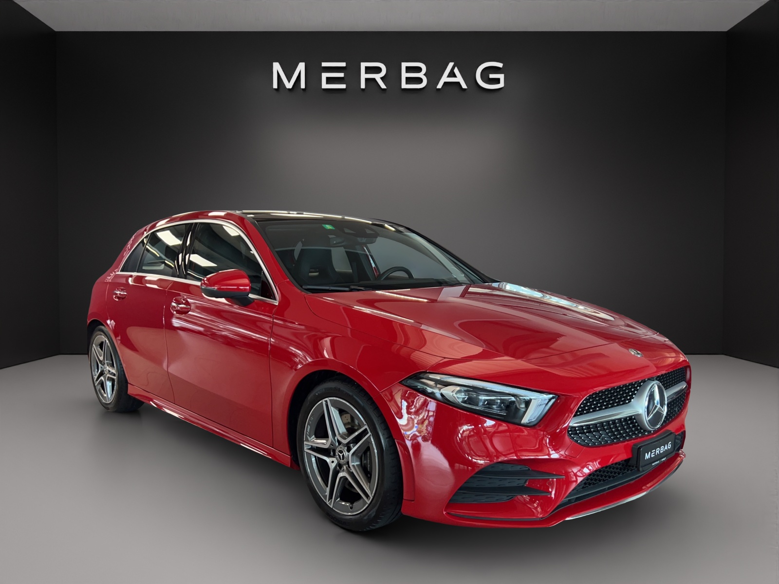 MERCEDES-BENZ A 250 AMG Line