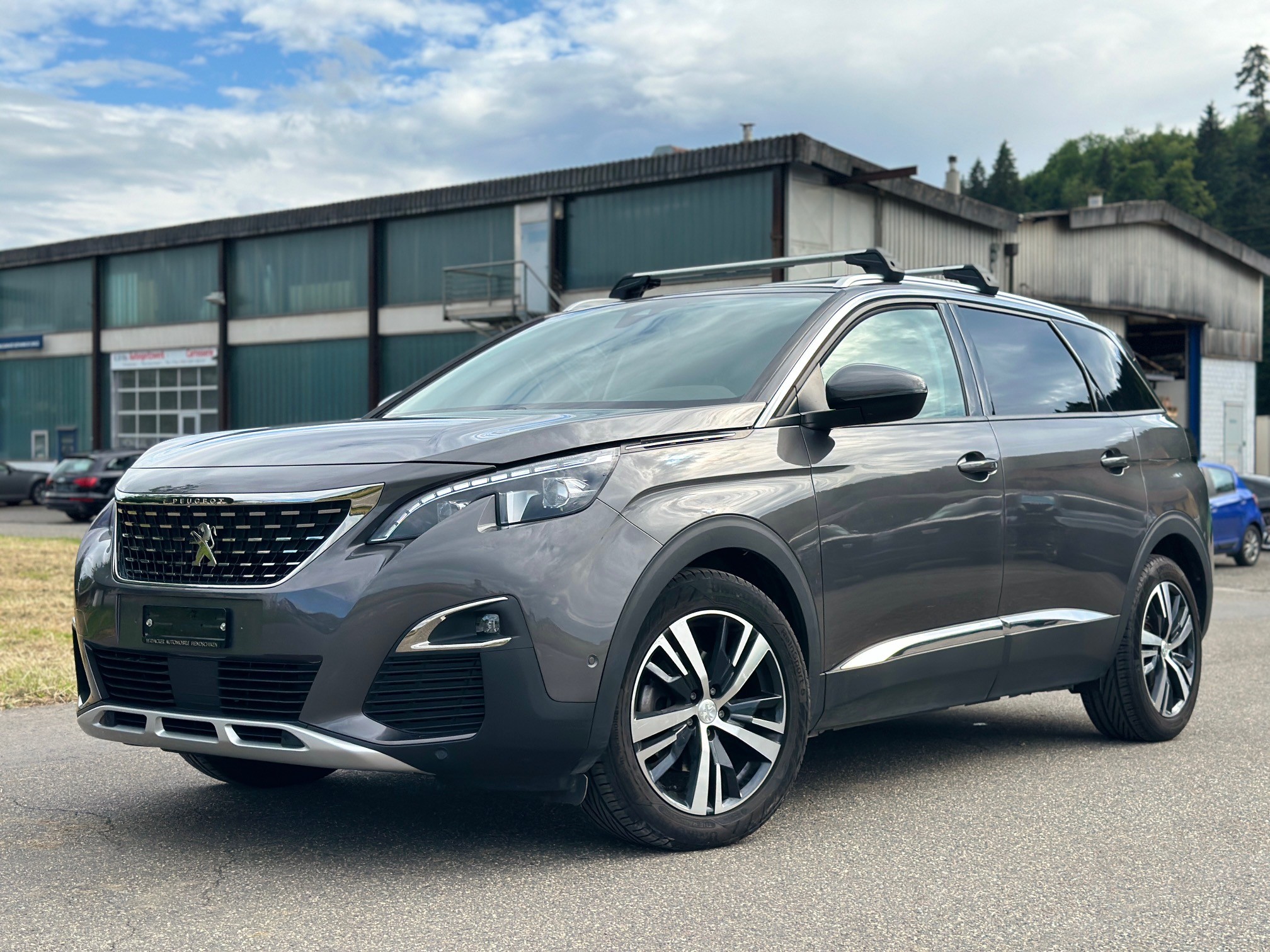 PEUGEOT 5008 1.6 Pure Tech Allure EAT8