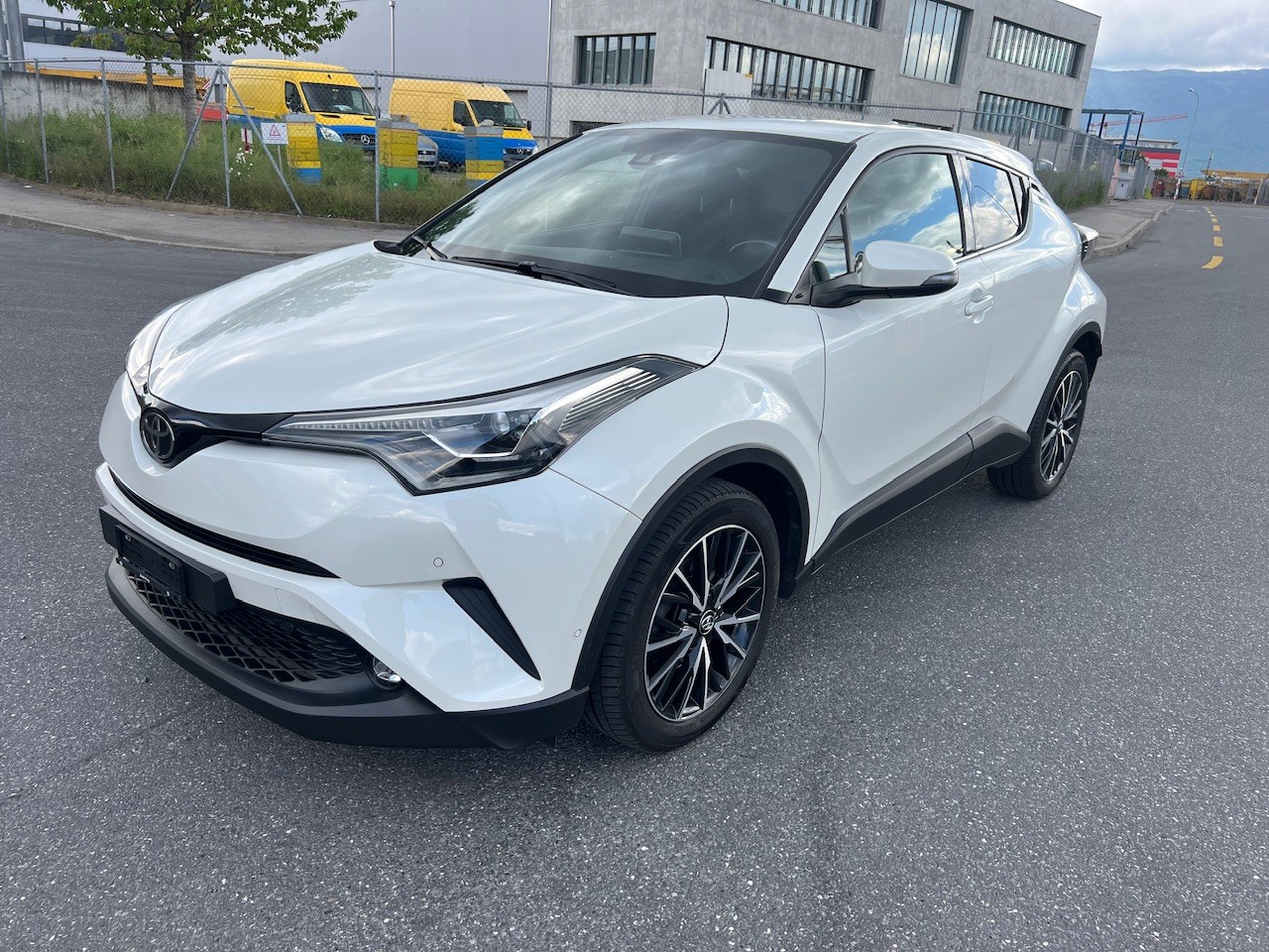 TOYOTA C-HR 1.2 Turbo Trend 4WD Multidrive S