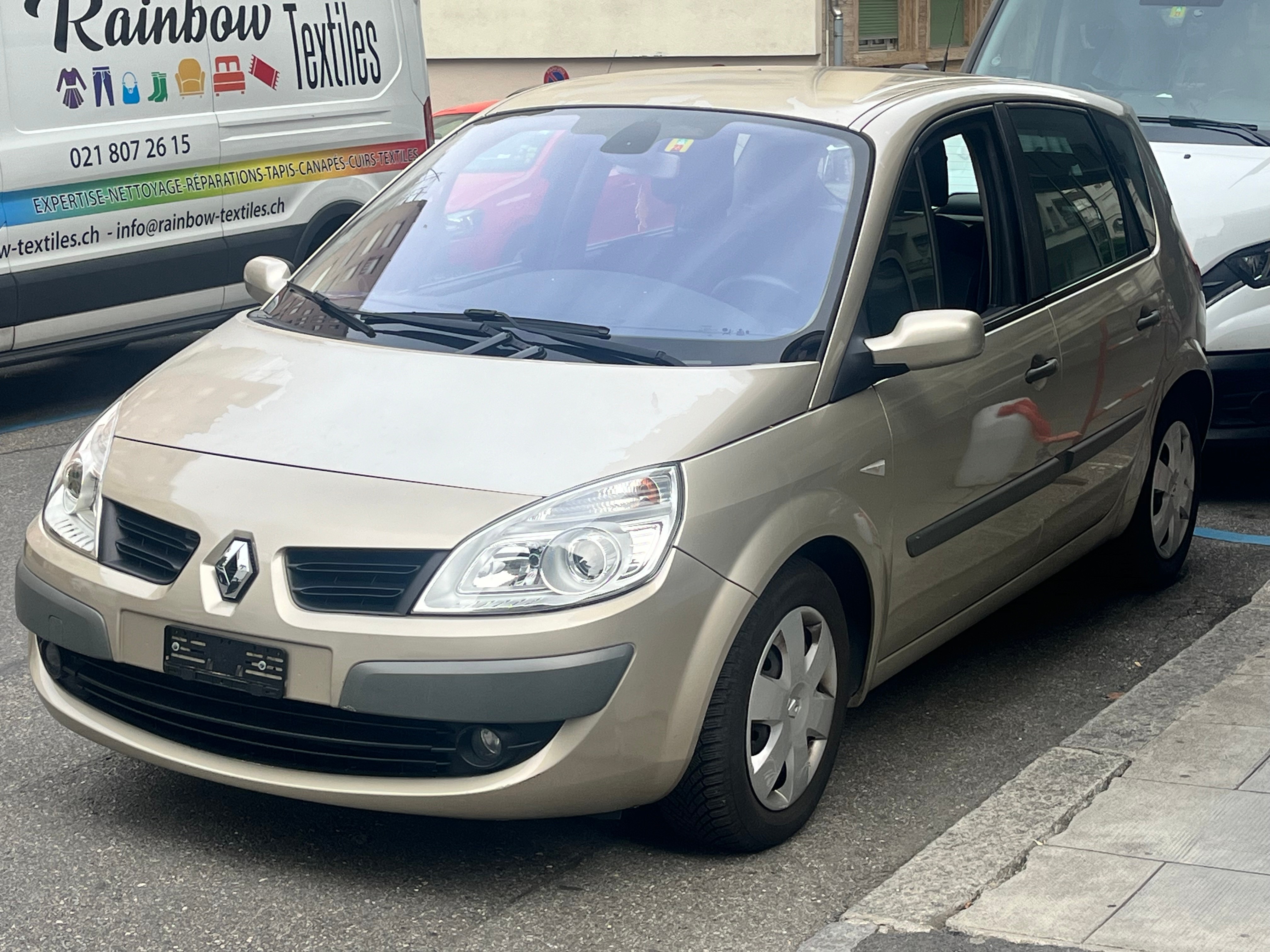 RENAULT Scénic 2.0 16V Fairway Automatic