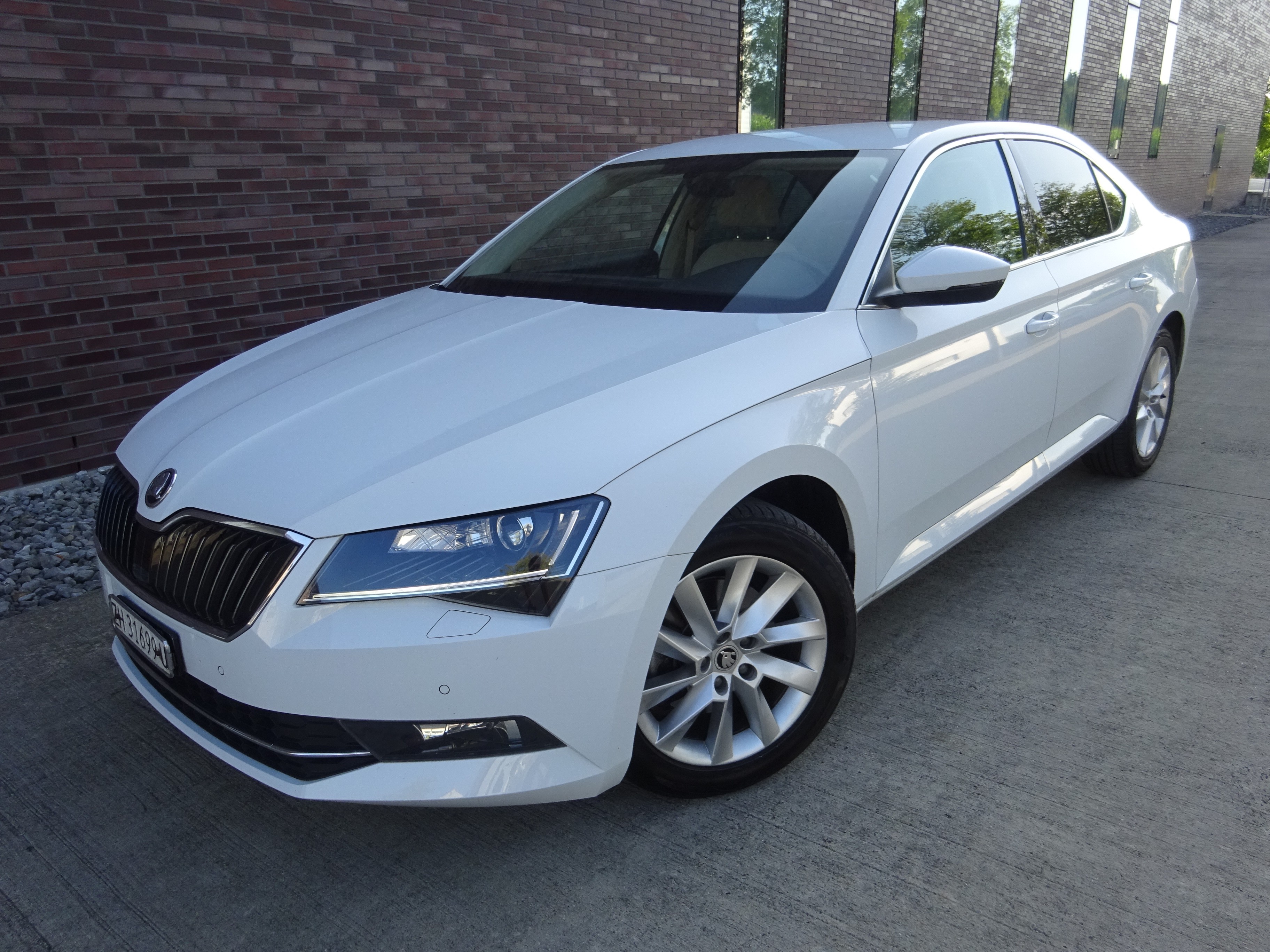 SKODA Superb 1.8 TSI Style DSG