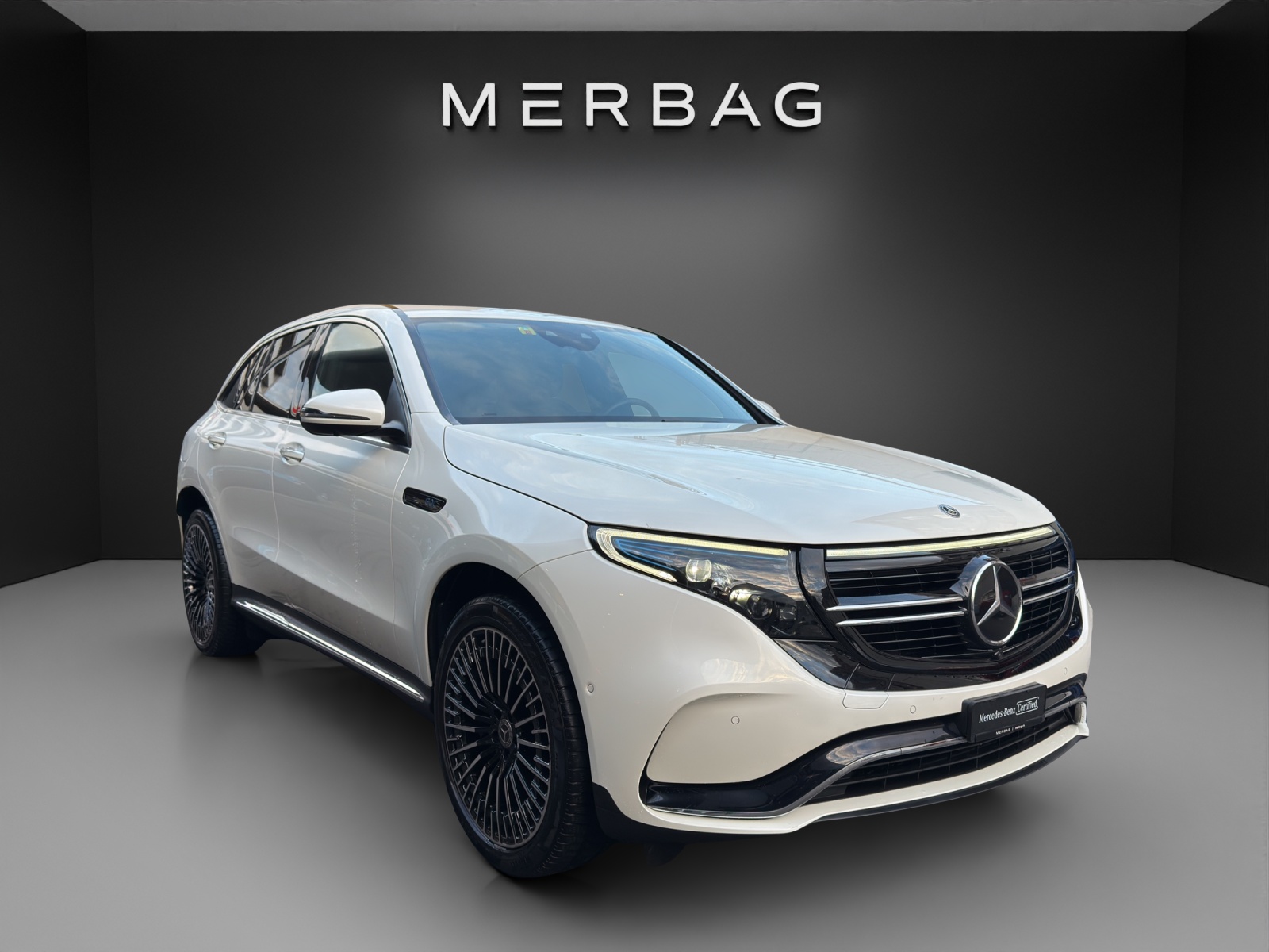 MERCEDES-BENZ EQC 400 AMG Line 4Matic