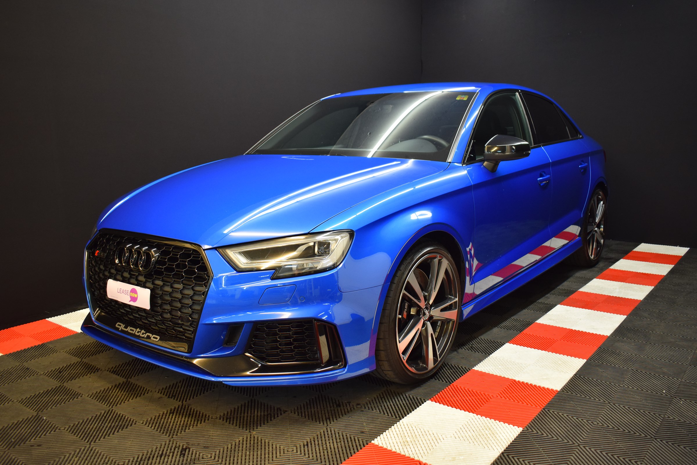 AUDI RS3 Limousine 2.5 TSI quattro S-tronic