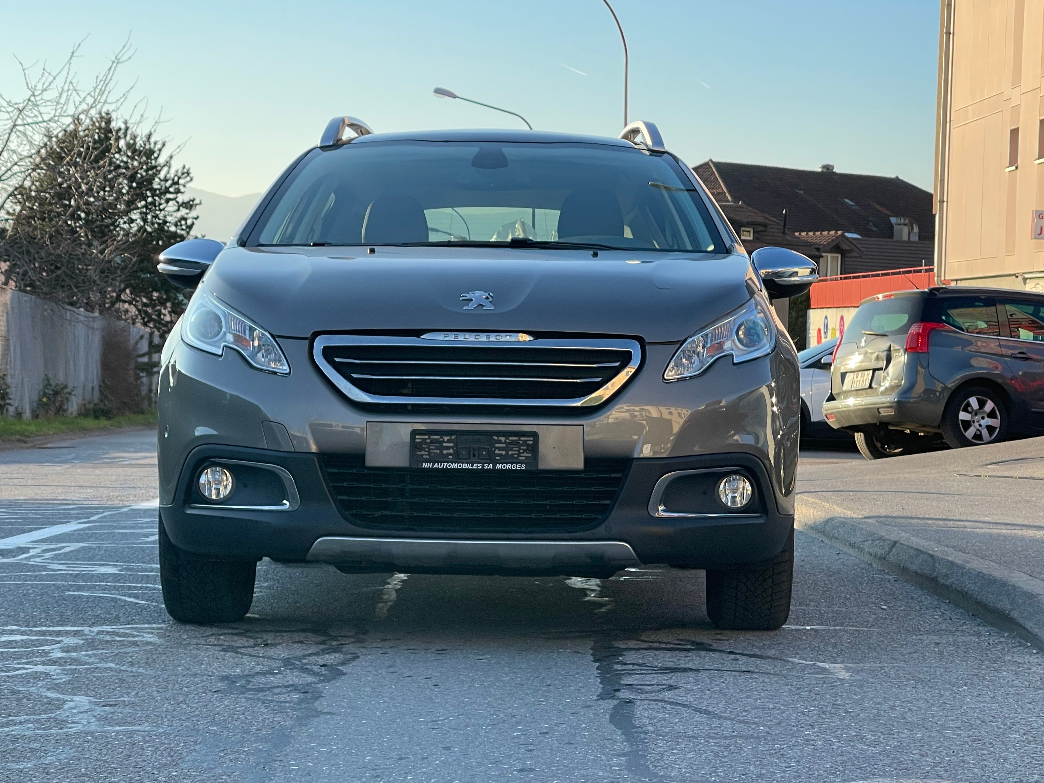 PEUGEOT 2008 1.6 e-HDi Allure