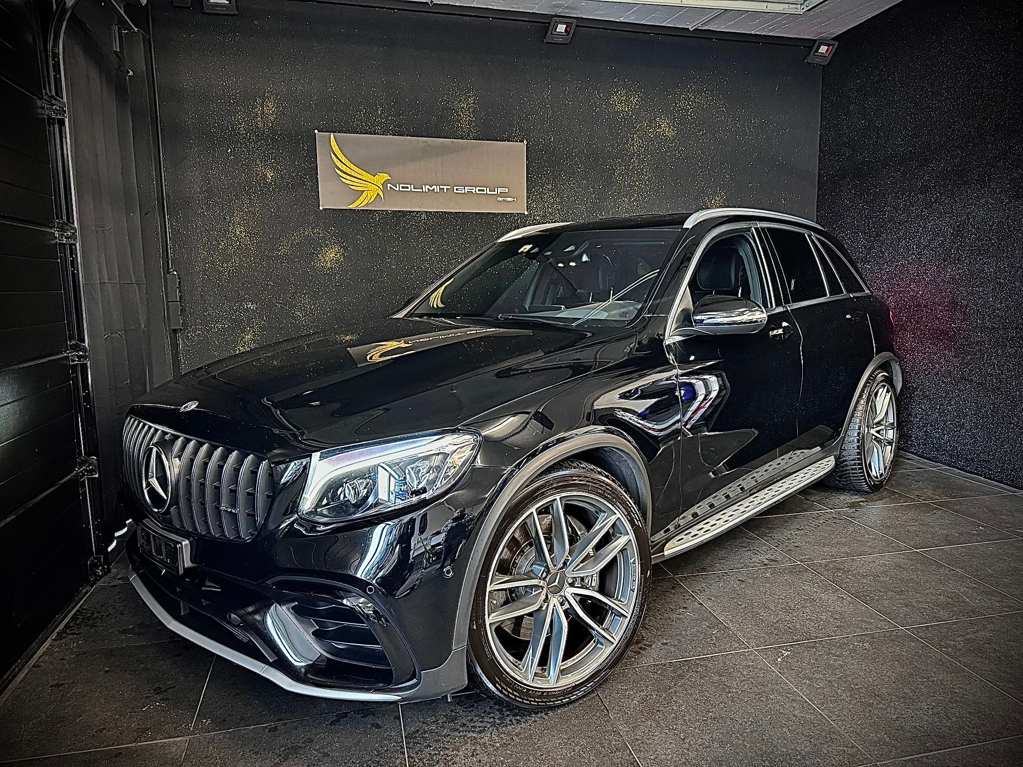 MERCEDES-BENZ GLC 63 AMG 4Matic+ 9G-Tronic