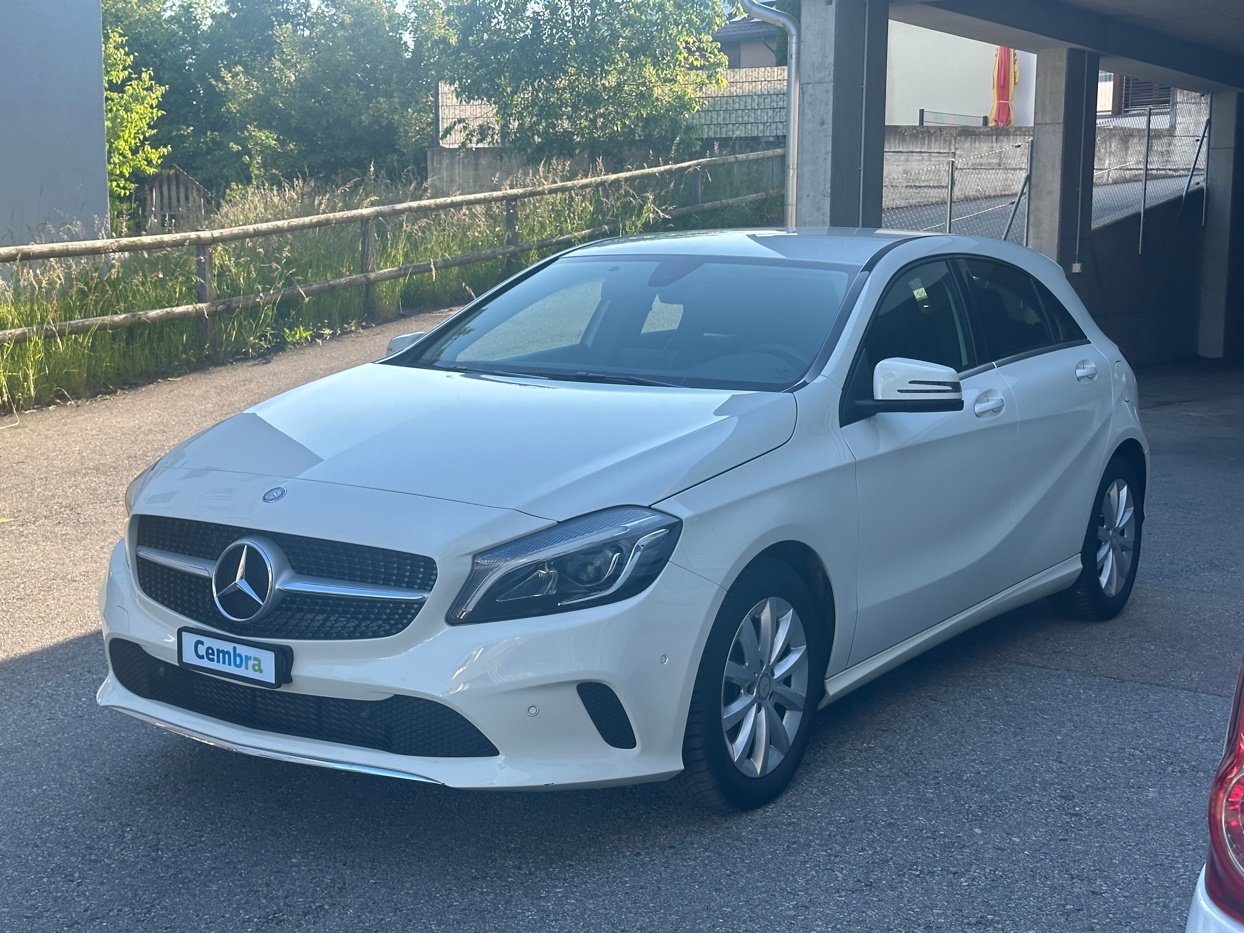 MERCEDES-BENZ A 200 Urban