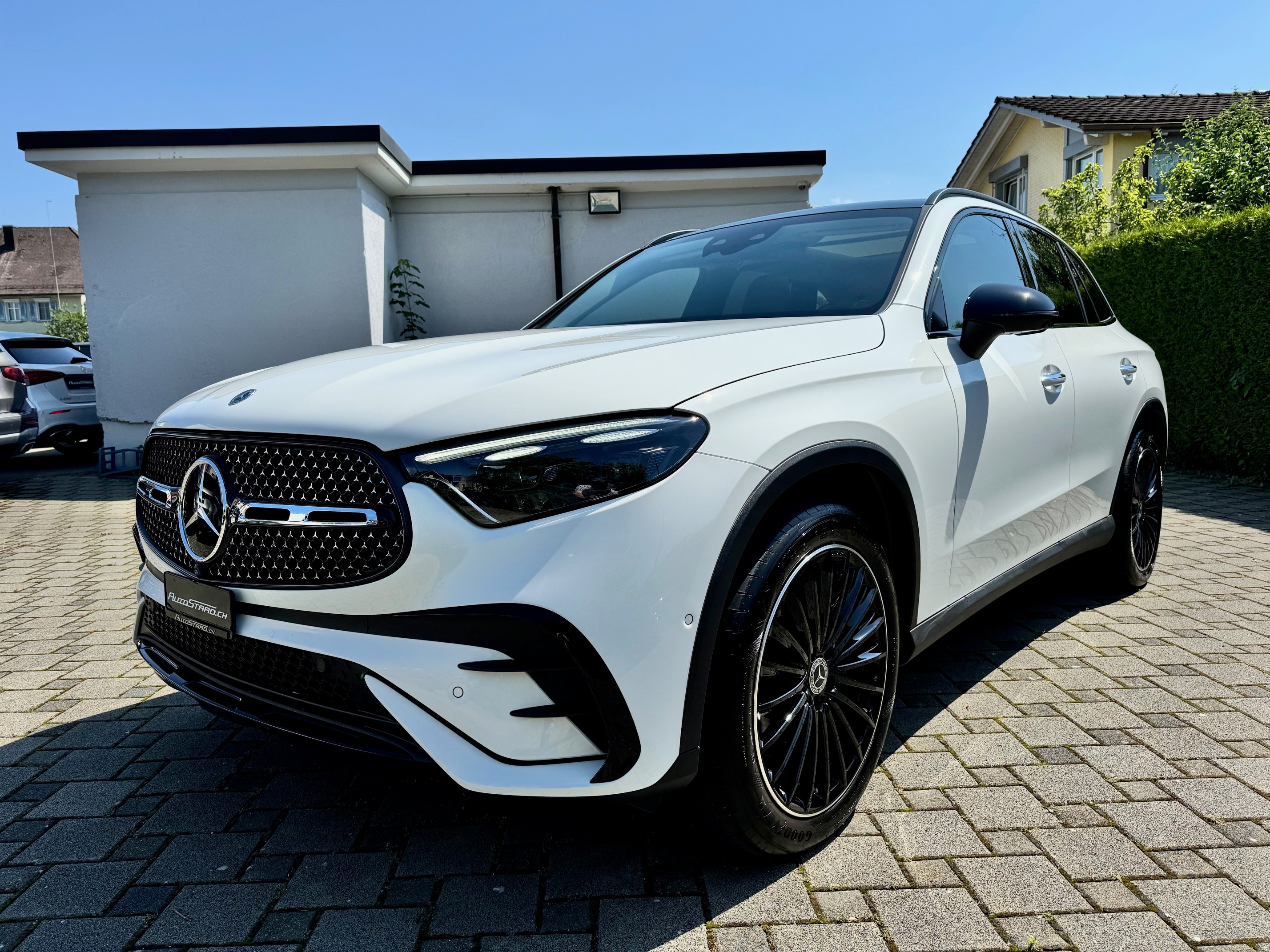 MERCEDES-BENZ GLC 220 d AMG Line 4Matic 9G-Tronic