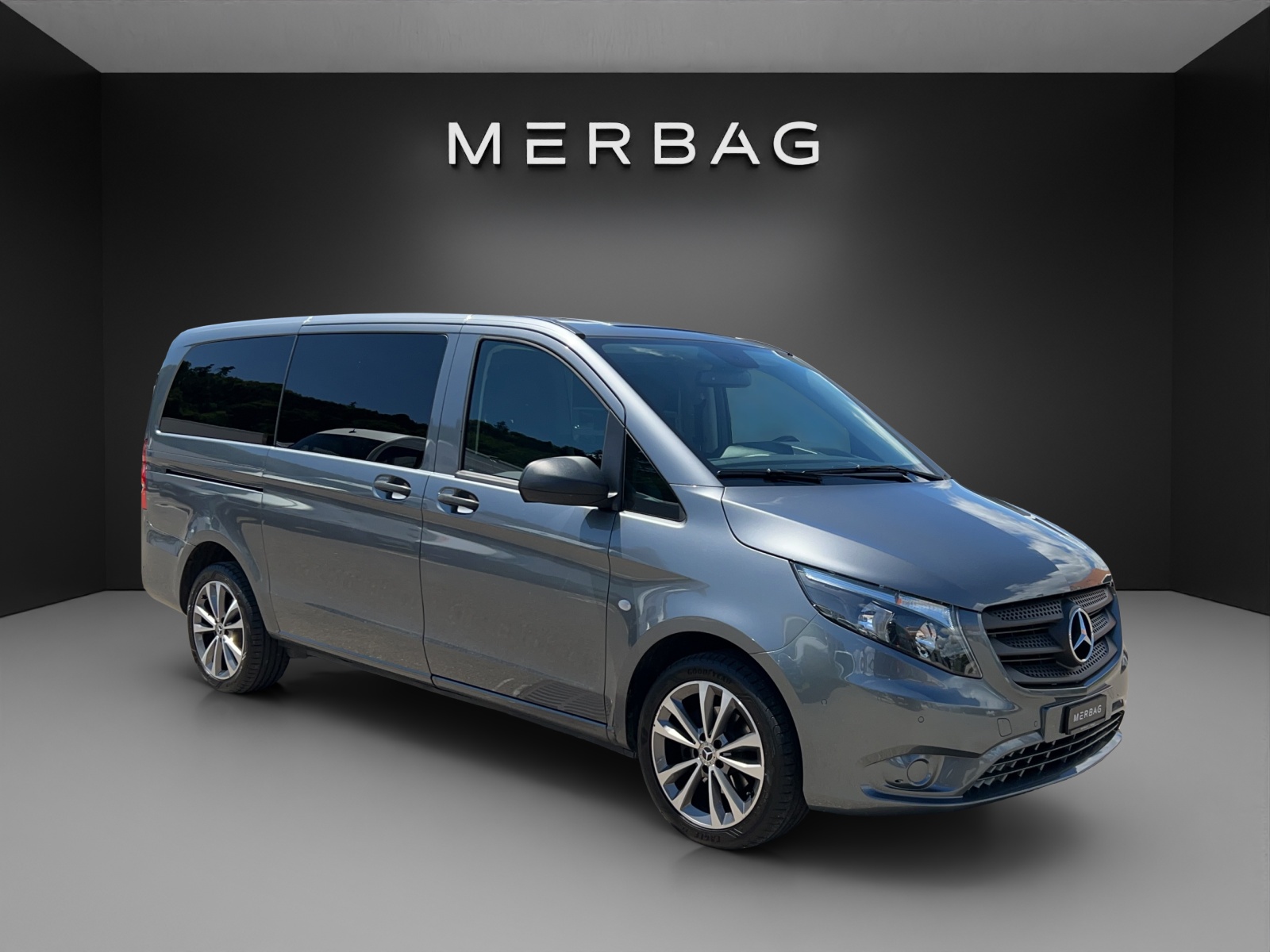 MERCEDES-BENZ Vito 116 CDI Lang Select Tourer 9G-Tronic