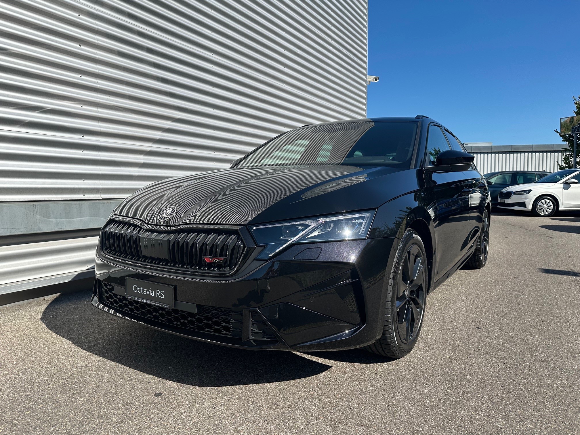 SKODA Octavia Combi 2.0 TSI DSG RS