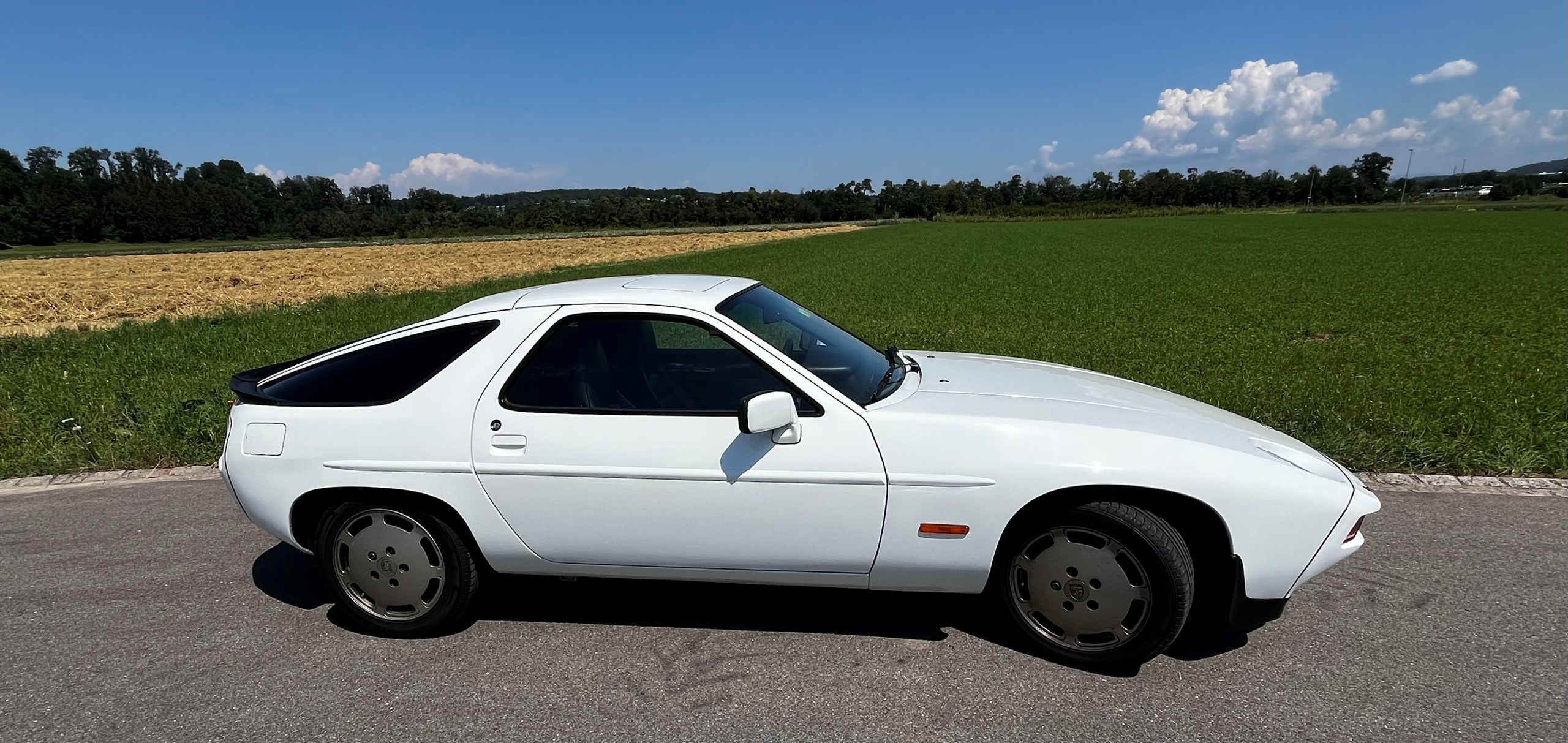 PORSCHE 928 S 4V