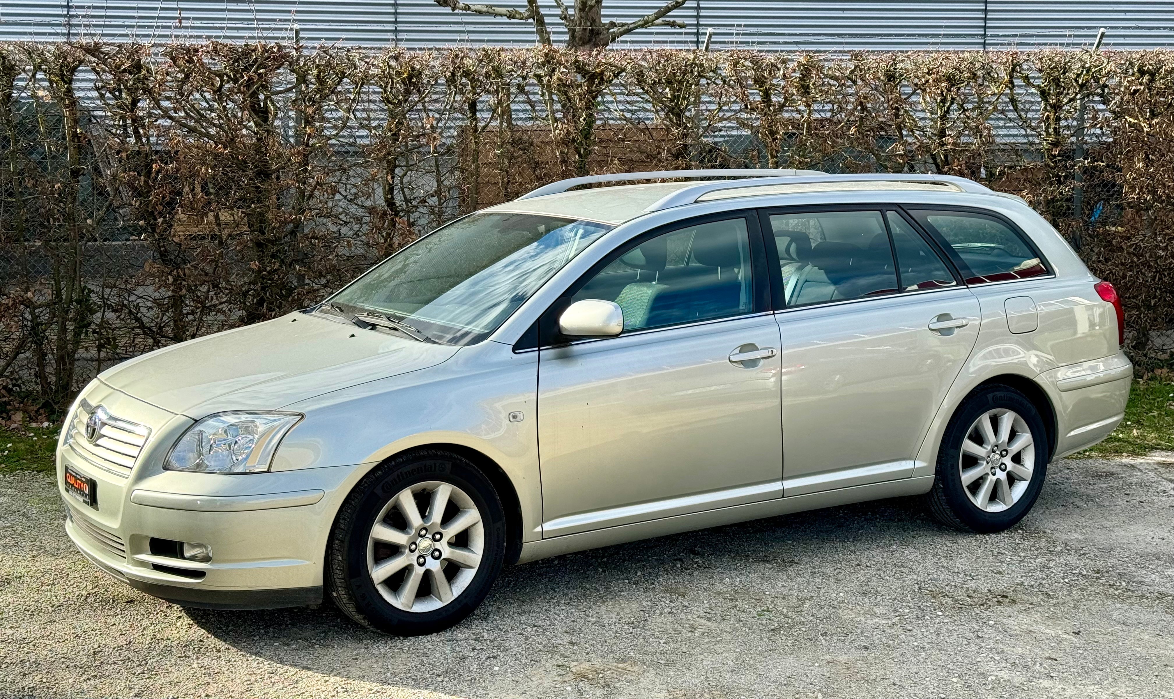 TOYOTA Avensis 2.4 D4 VVT-i Linea Sol Sportswagon T-Step5