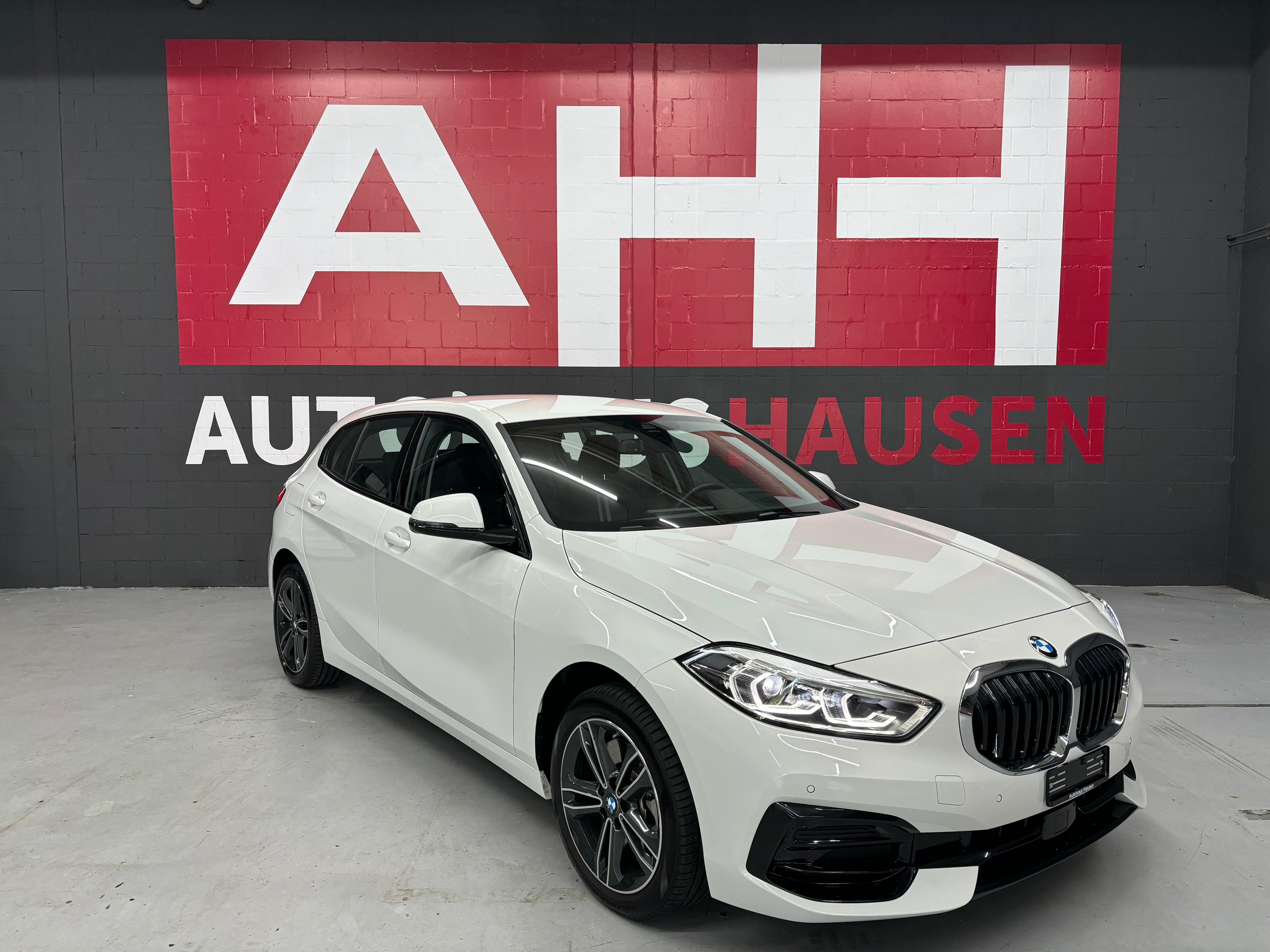 BMW 120i Sport Line Steptronic