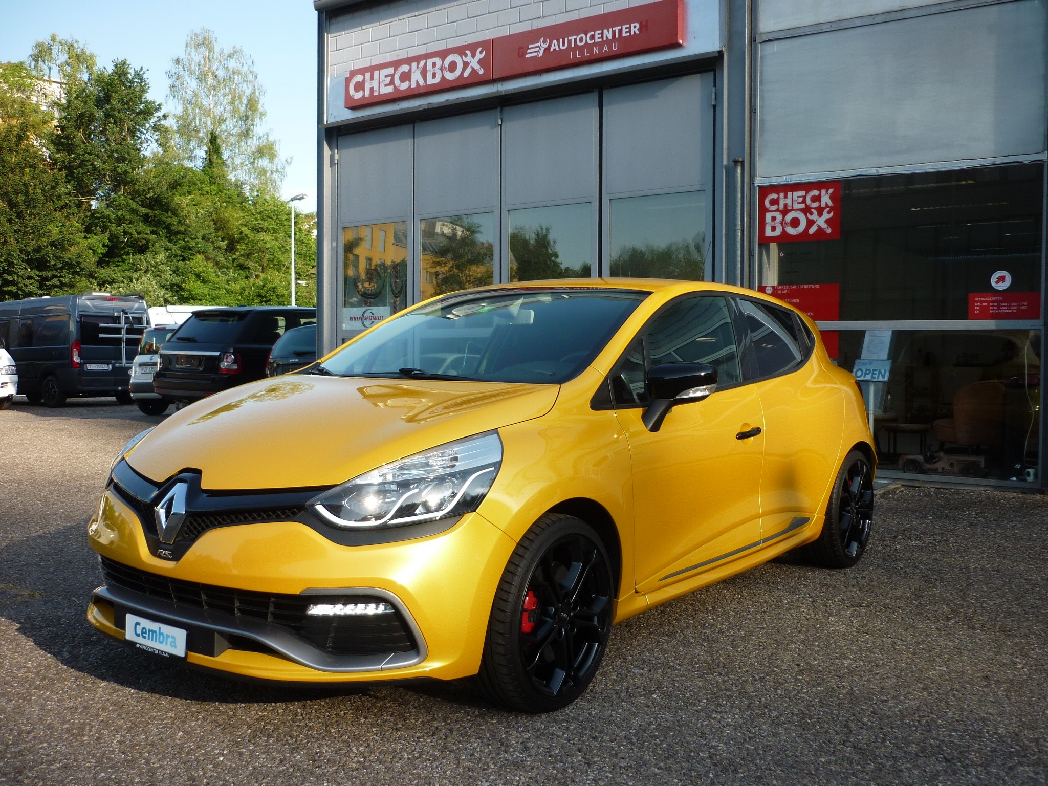 RENAULT Clio 1.6 T RS 200 EDC